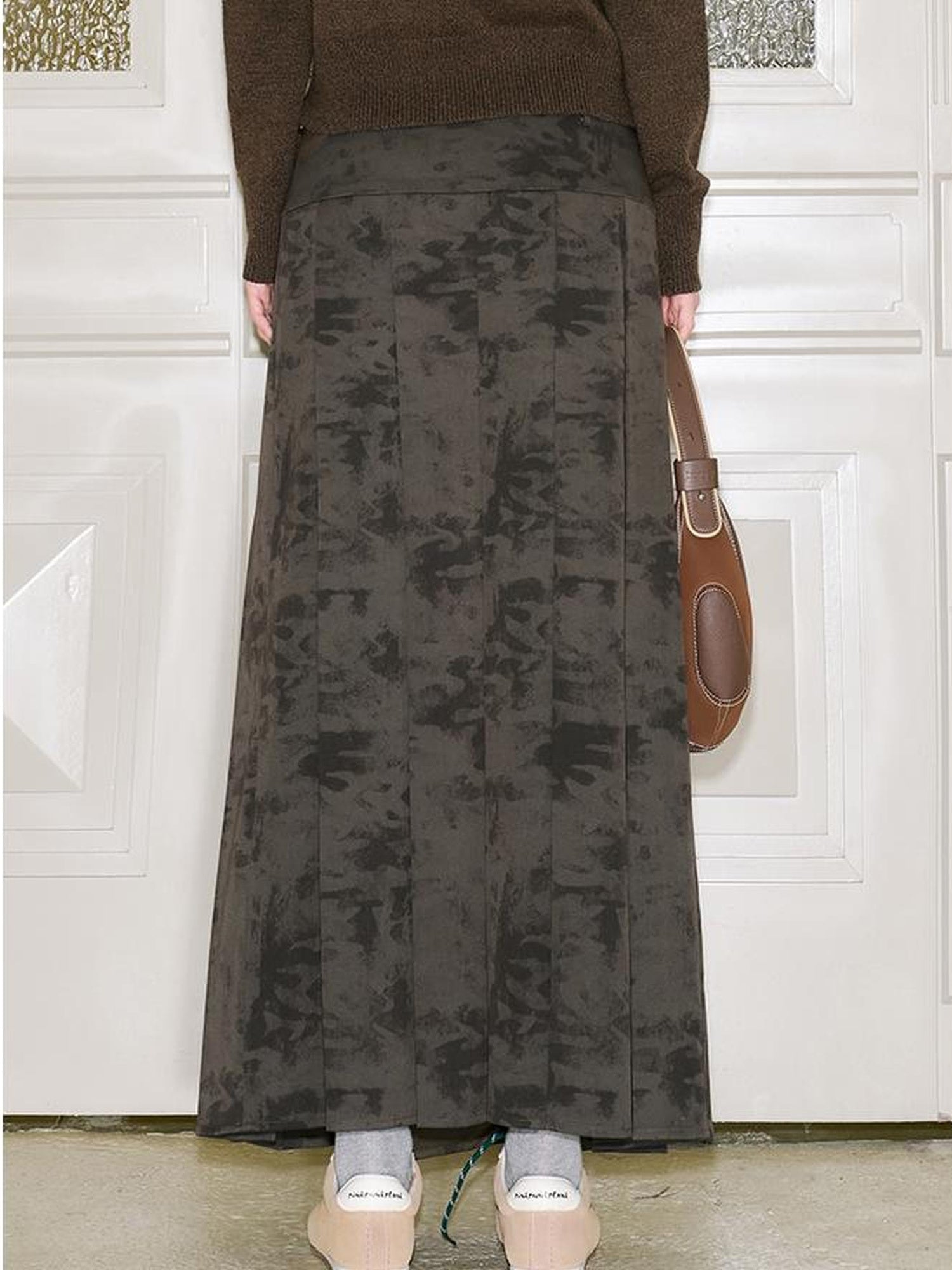 DIDDI MODA Sweet Rebel Pleated Maxi Skirt