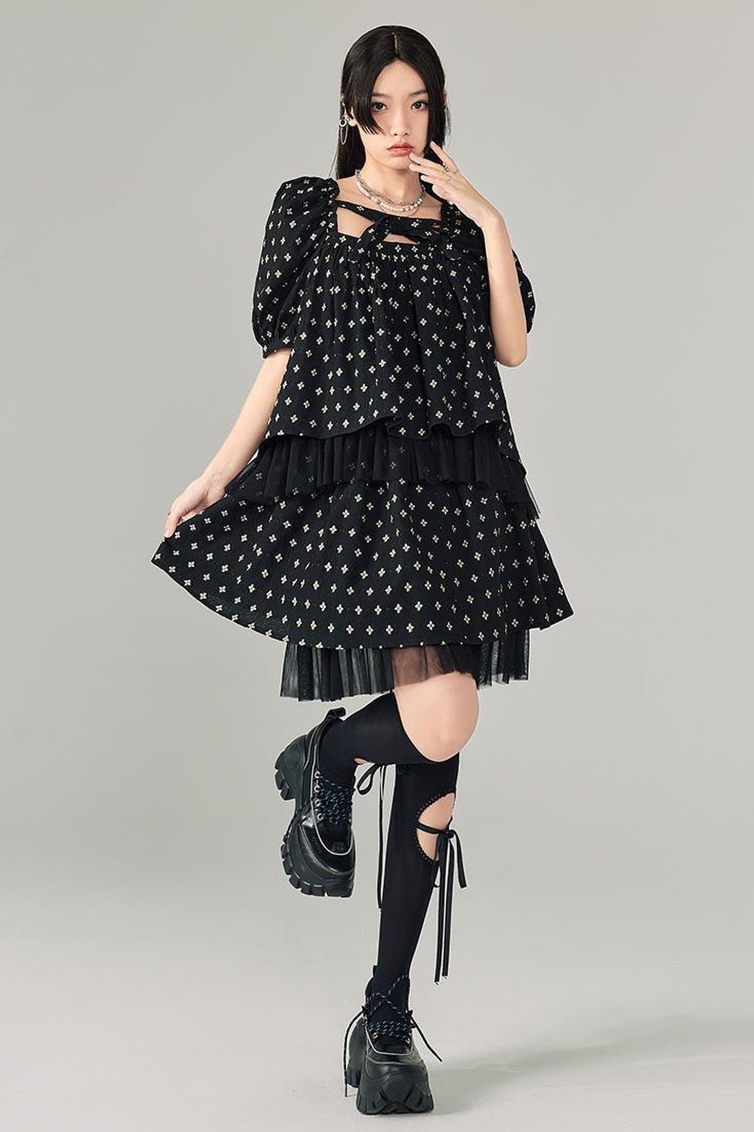 DIDDI MODA Sweet Salty Floral Square Neck Two Piece Set