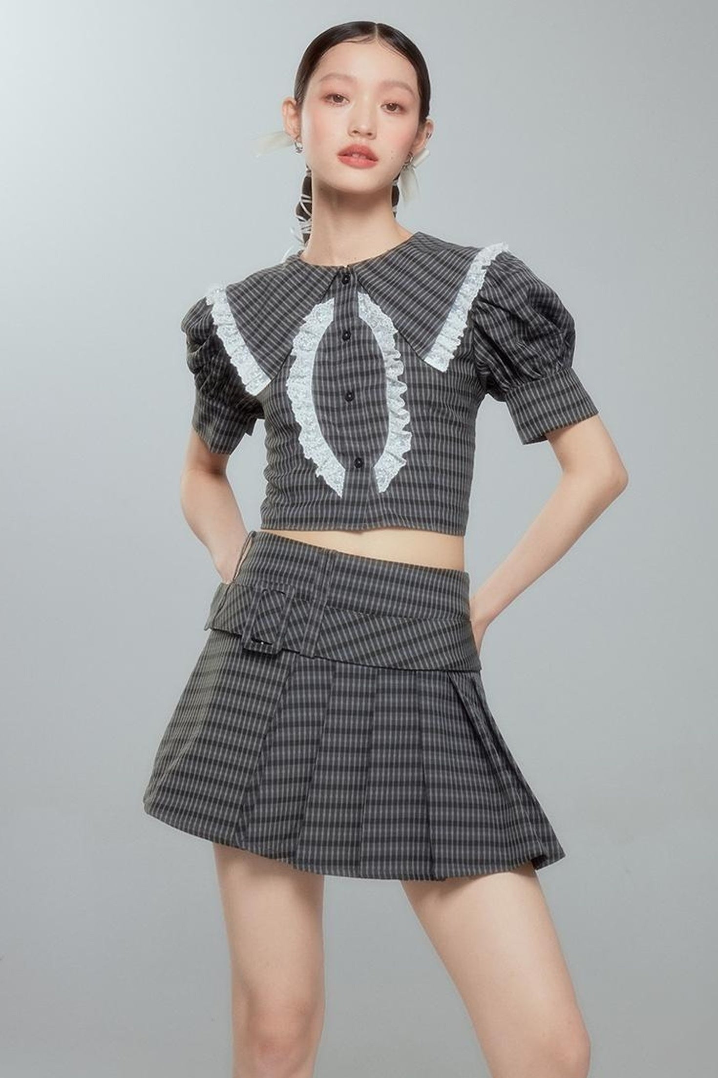 DIDDI MODA Sweet Tart Plaid Set Puff Sleeve Top Pleated Skirt