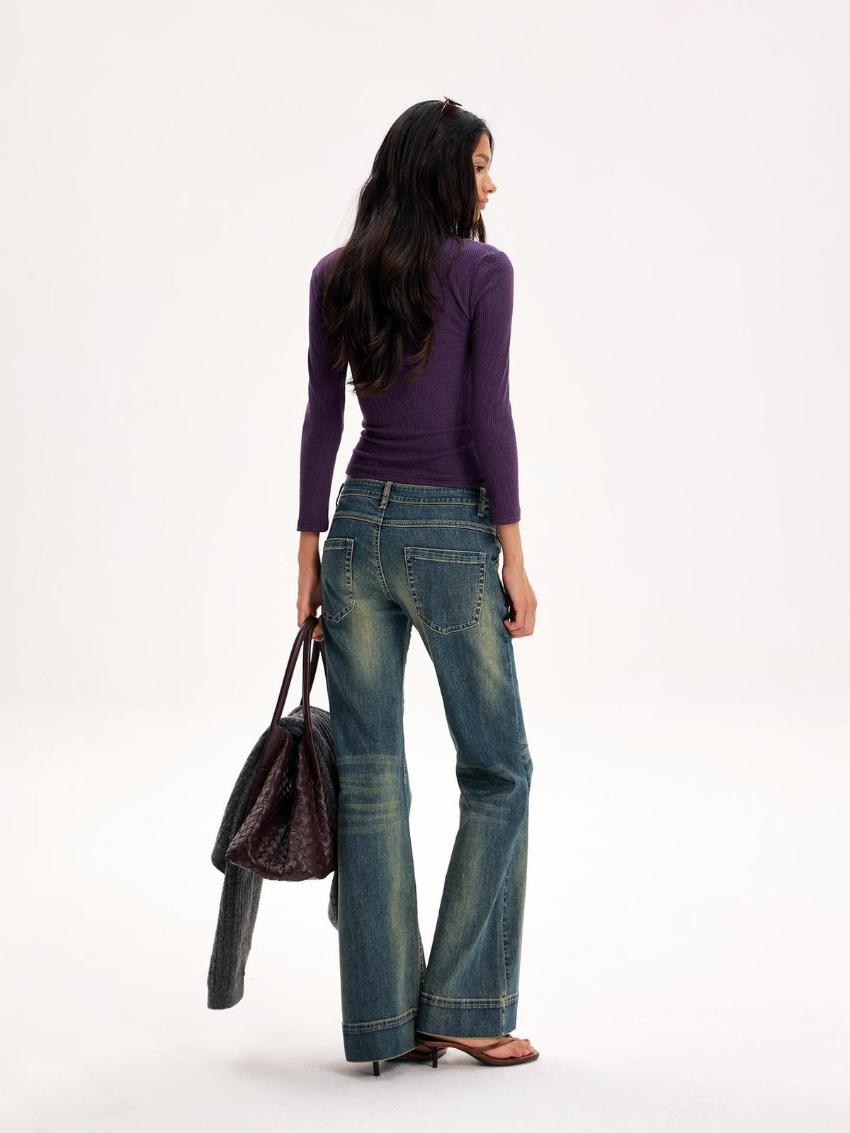 The NeverMore Low Waist Vintage Wash 3d Cut Women&