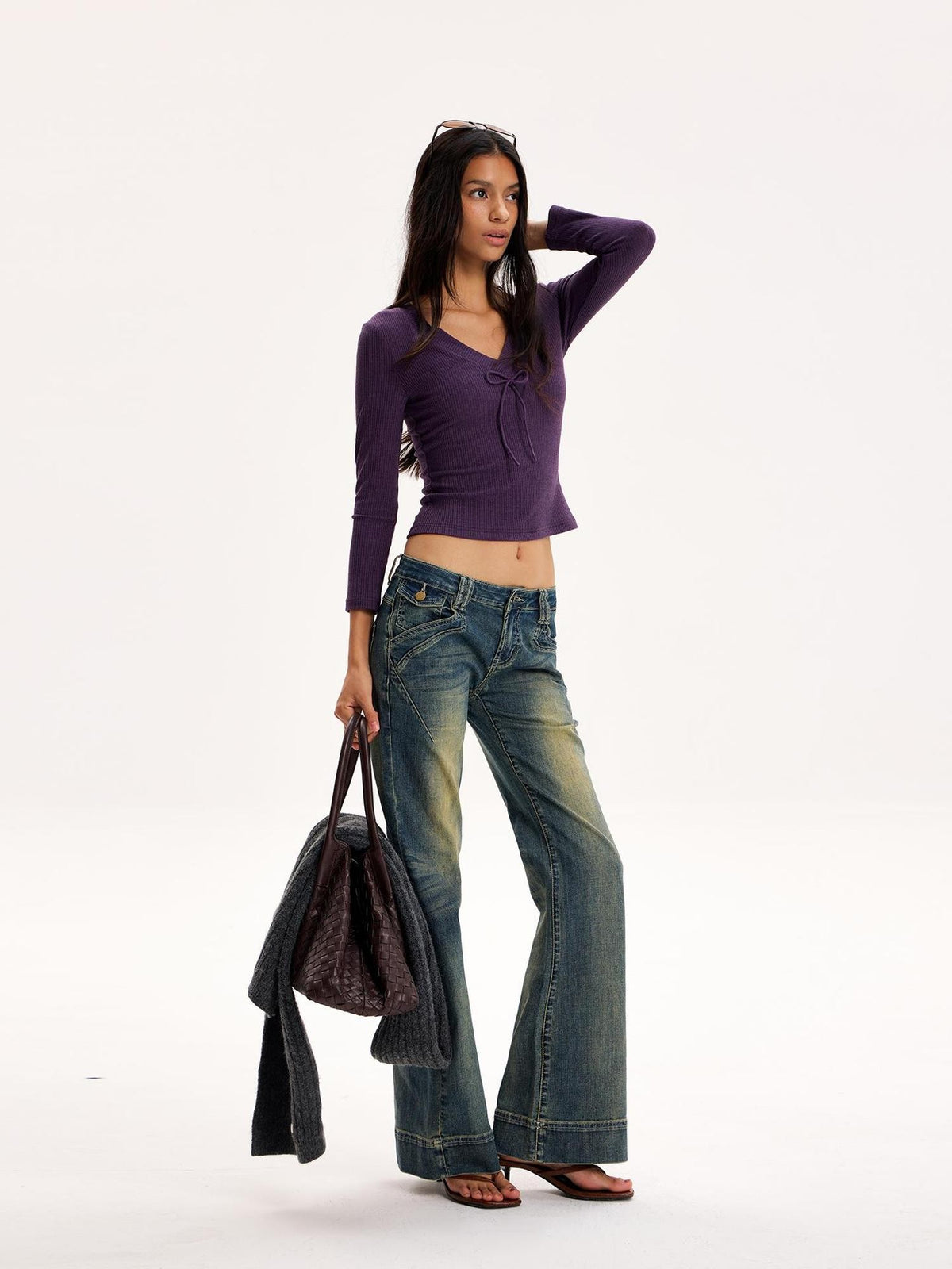 The NeverMore Low Waist Vintage Wash 3d Cut Women&