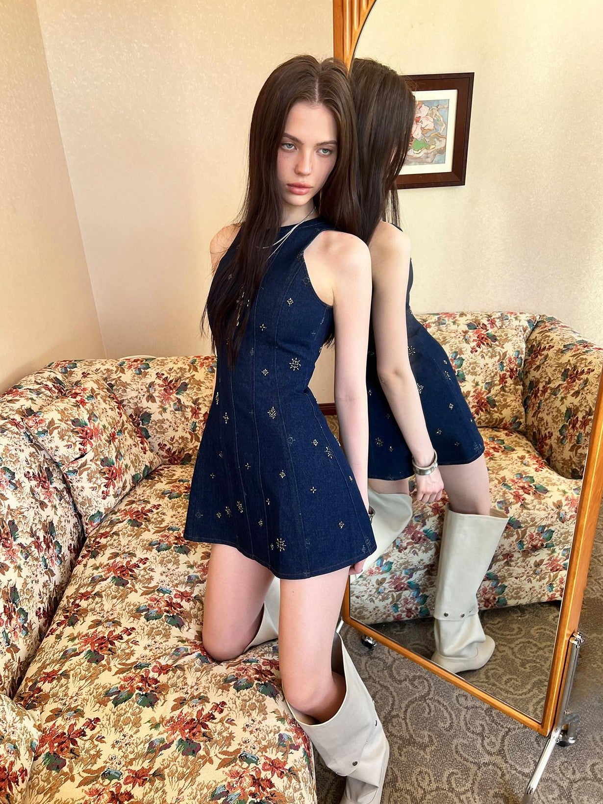 The NeverMore Navy Gold Embroidered Contrast Sleeveless Women&