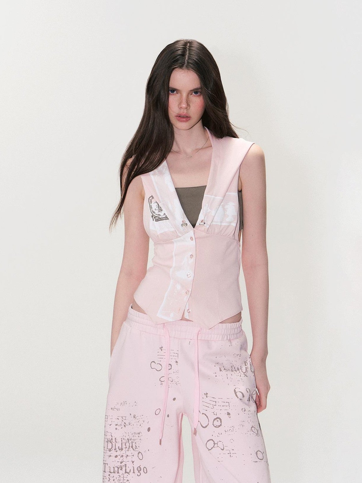 The NeverMore Pink Hooded Letter Print Cropped Slim Women&