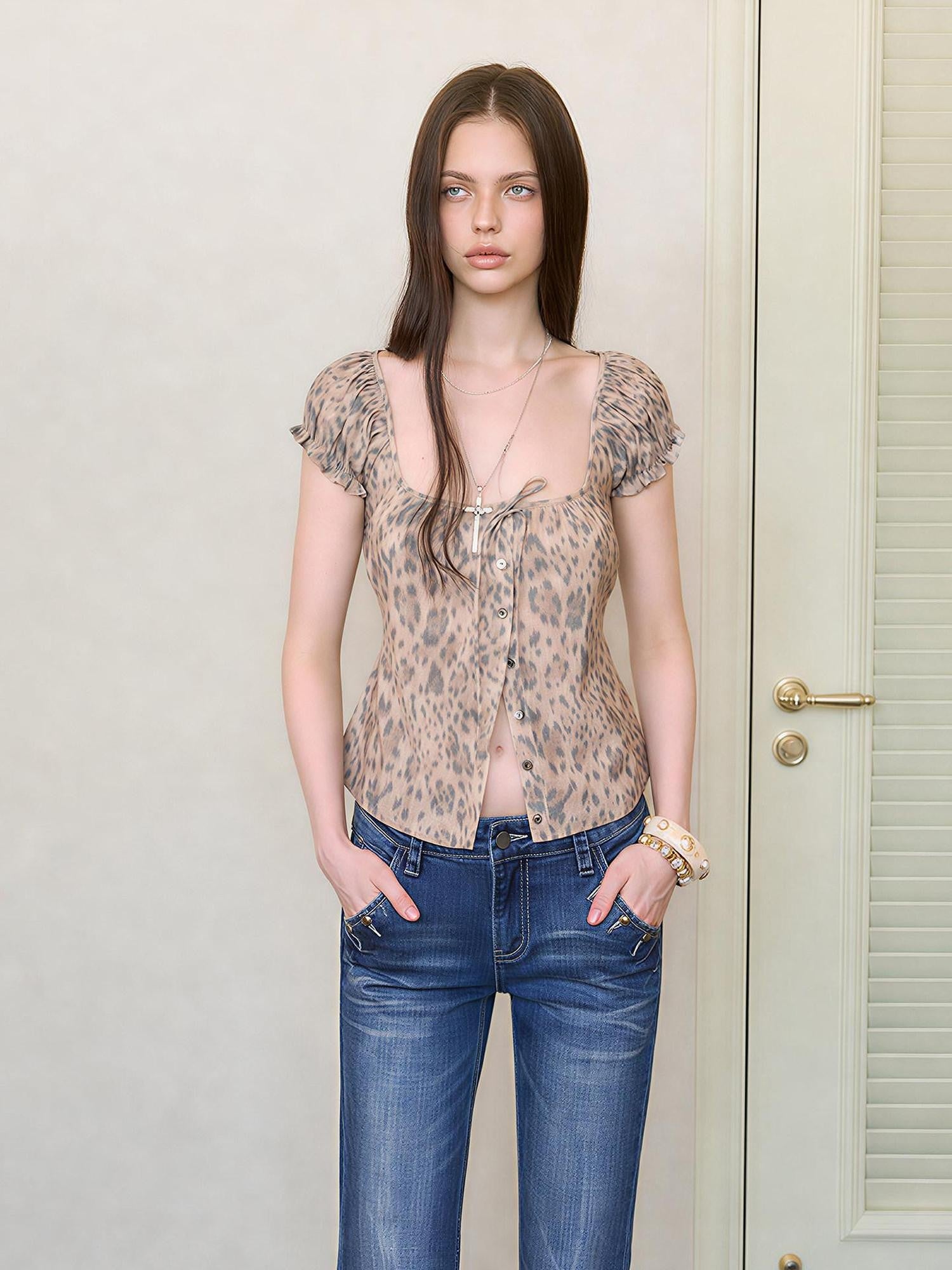 The NeverMore Vintage Leopard Square Neck Tie Front Puff Sleeve Women&
