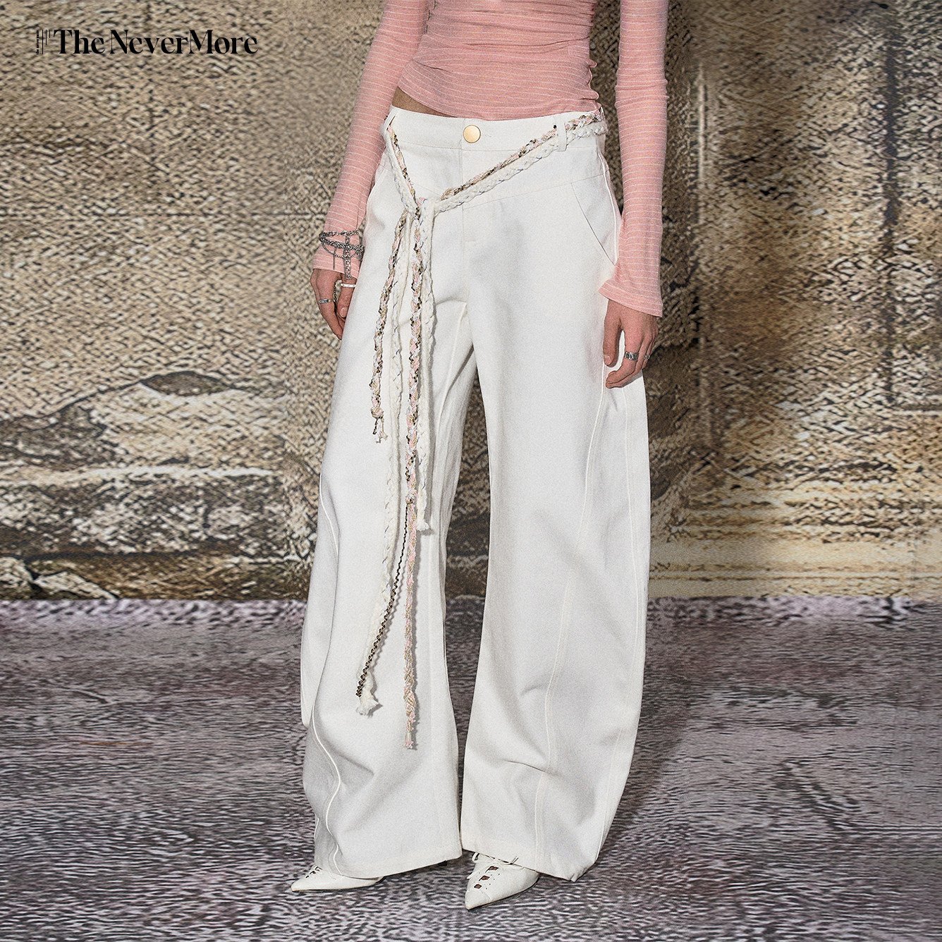 The_NeverMore_White_Distressed_Sexy_High_Street_Natural_Waist_Women&