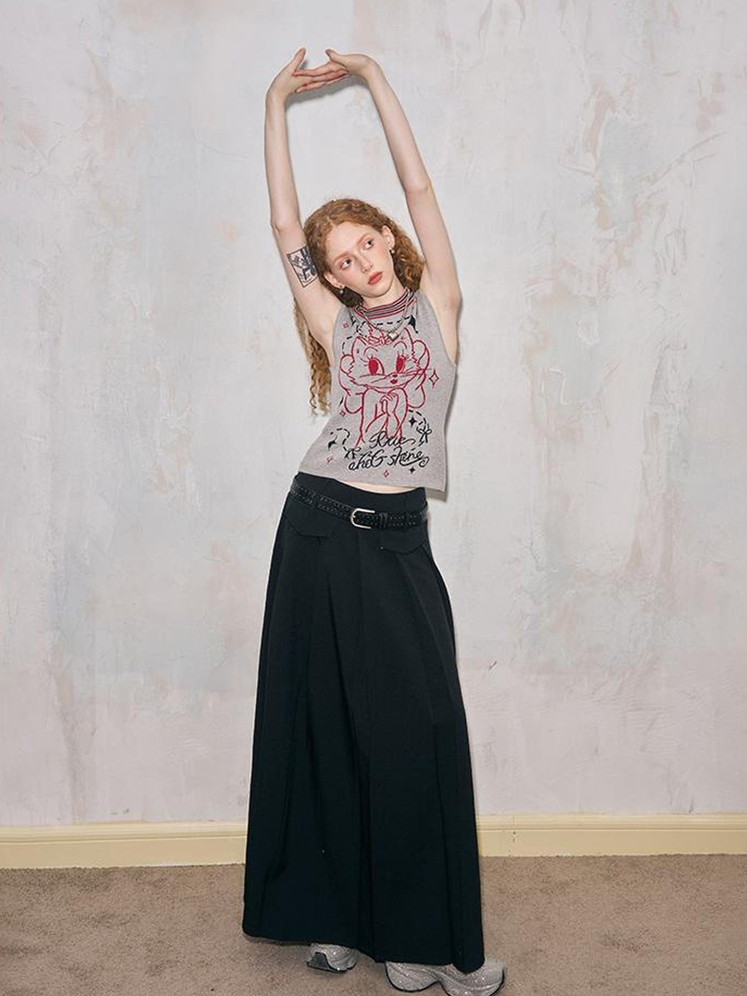 Tom Charm Sleeveless Knit Vest