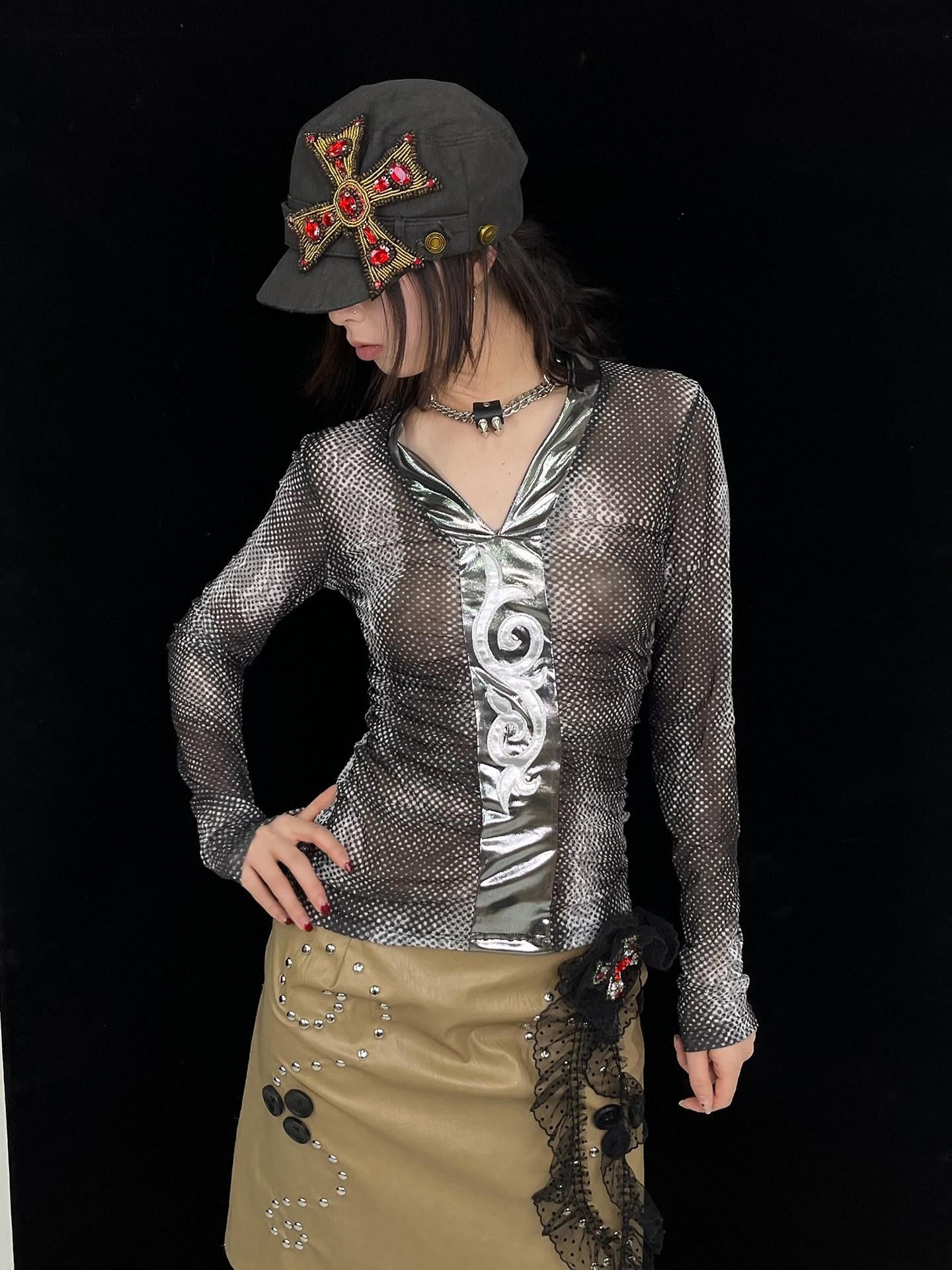 Ttsunami Black Polka Dot Spliced Totem V-neck Women&