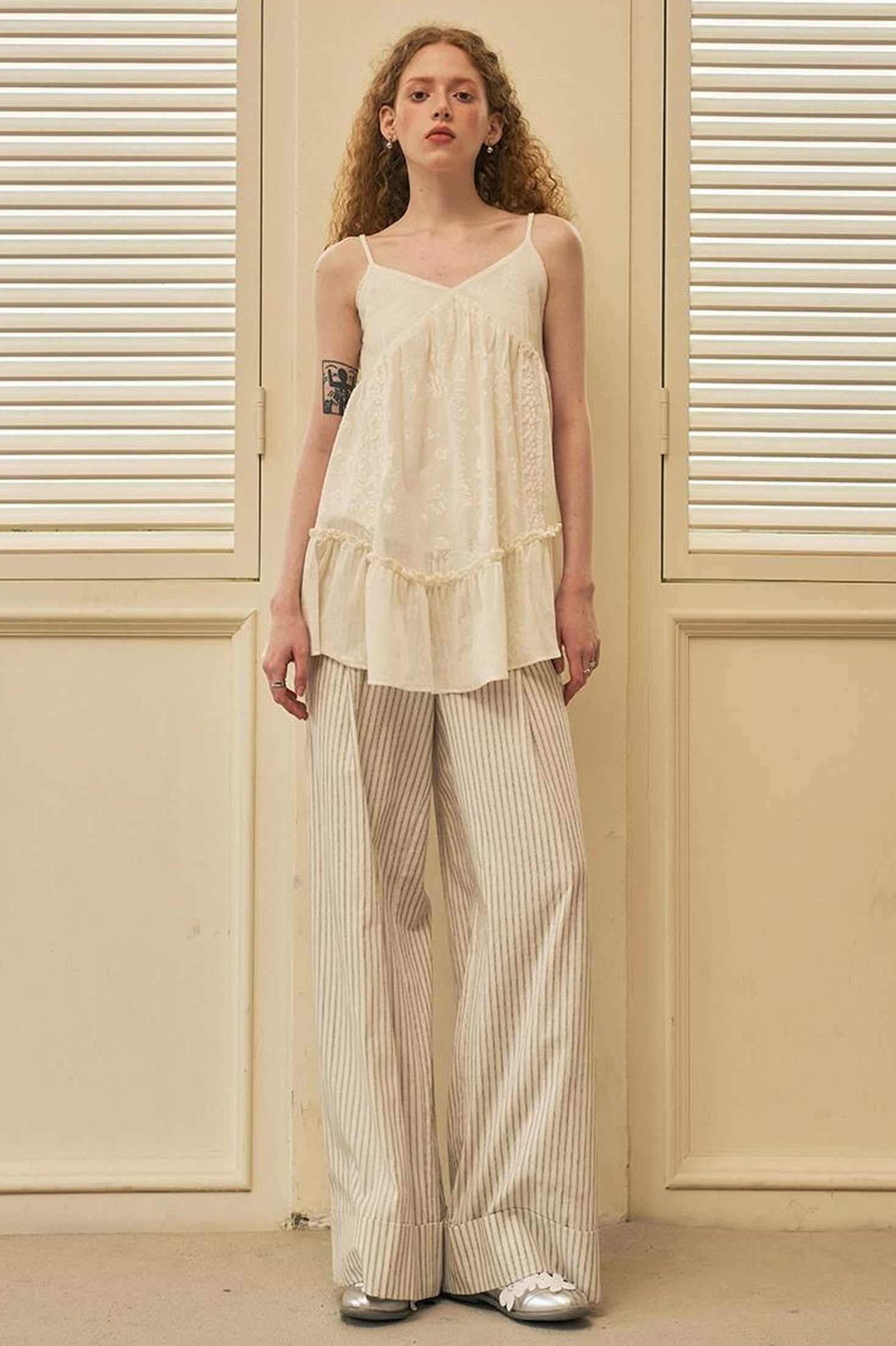 V Neck Jacquard Lace Trim Summer Tank Top