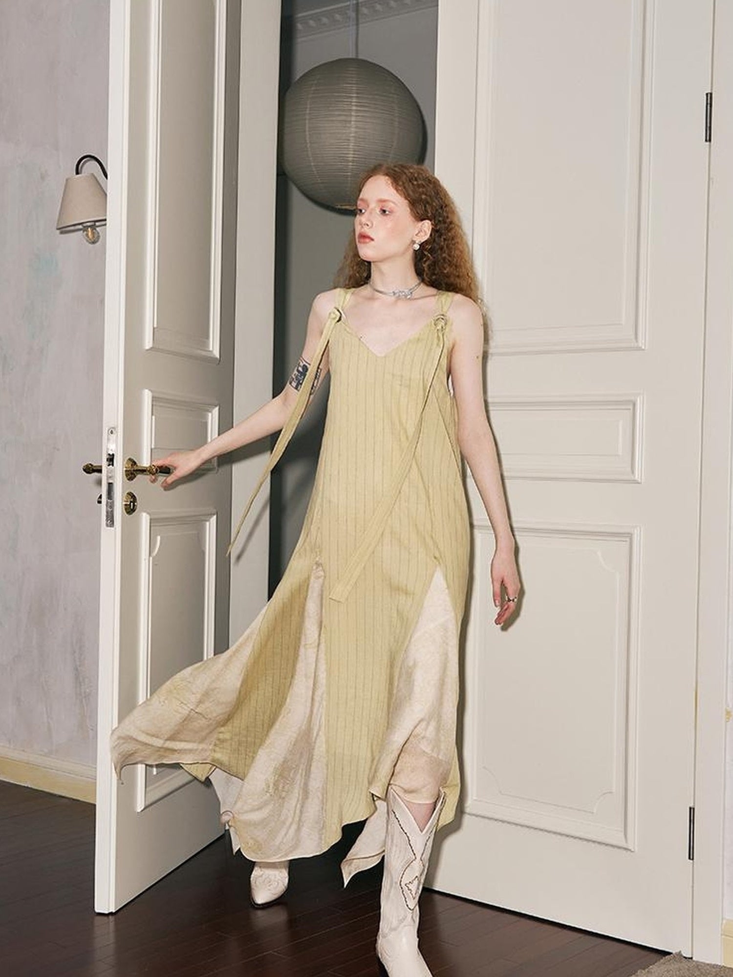 DIDDI MODA Vacation Style Yellow V Neck Asymmetrical Sleeveless Dress