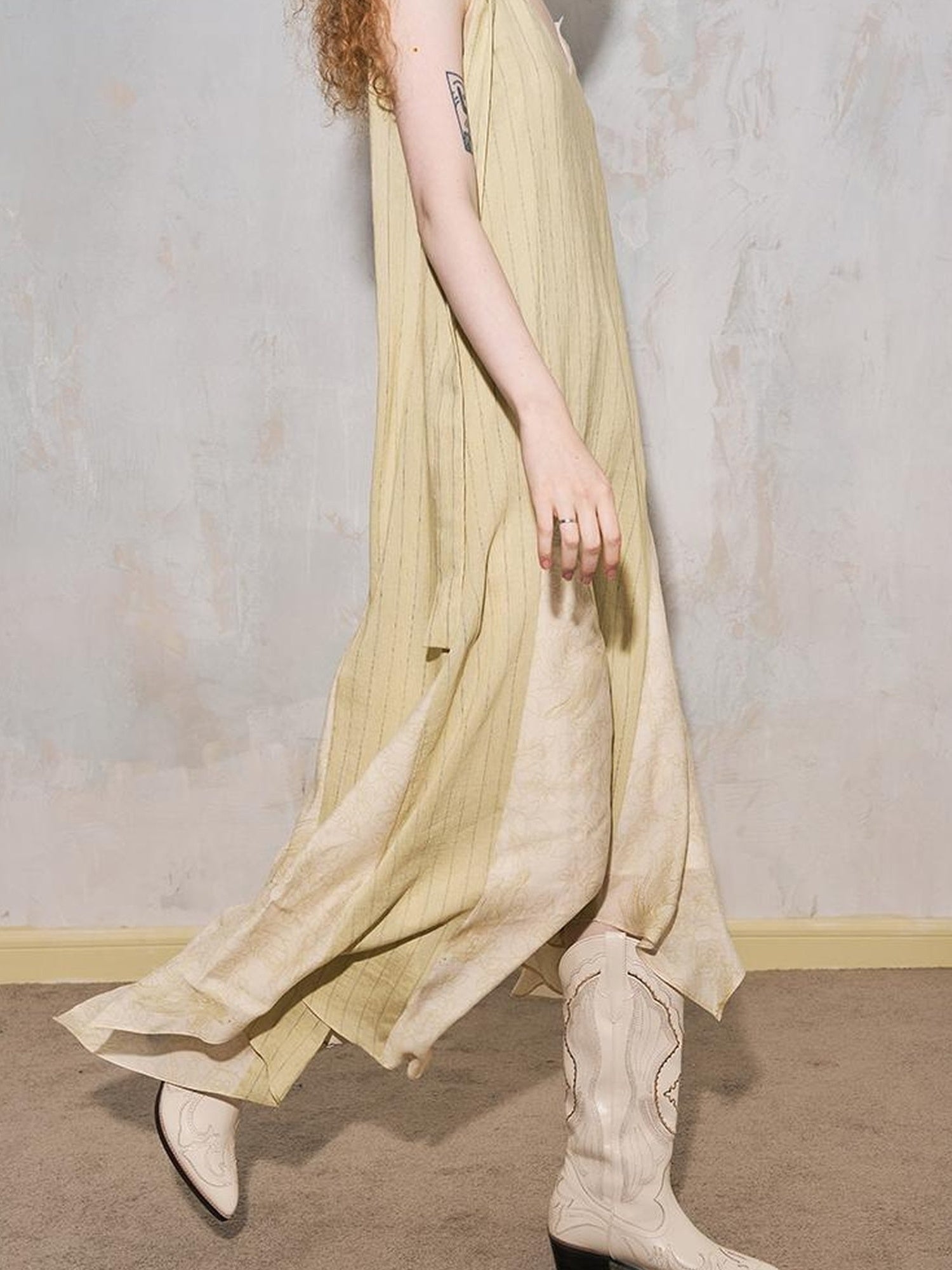 DIDDI MODA Vacation Style Yellow V Neck Asymmetrical Sleeveless Dress