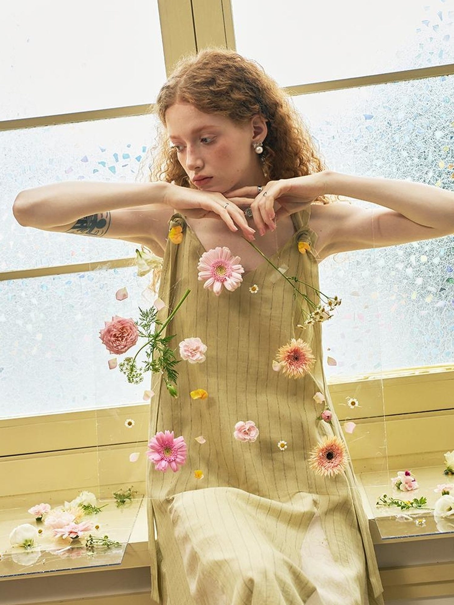 DIDDI MODA Vacation Style Yellow V Neck Asymmetrical Sleeveless Dress