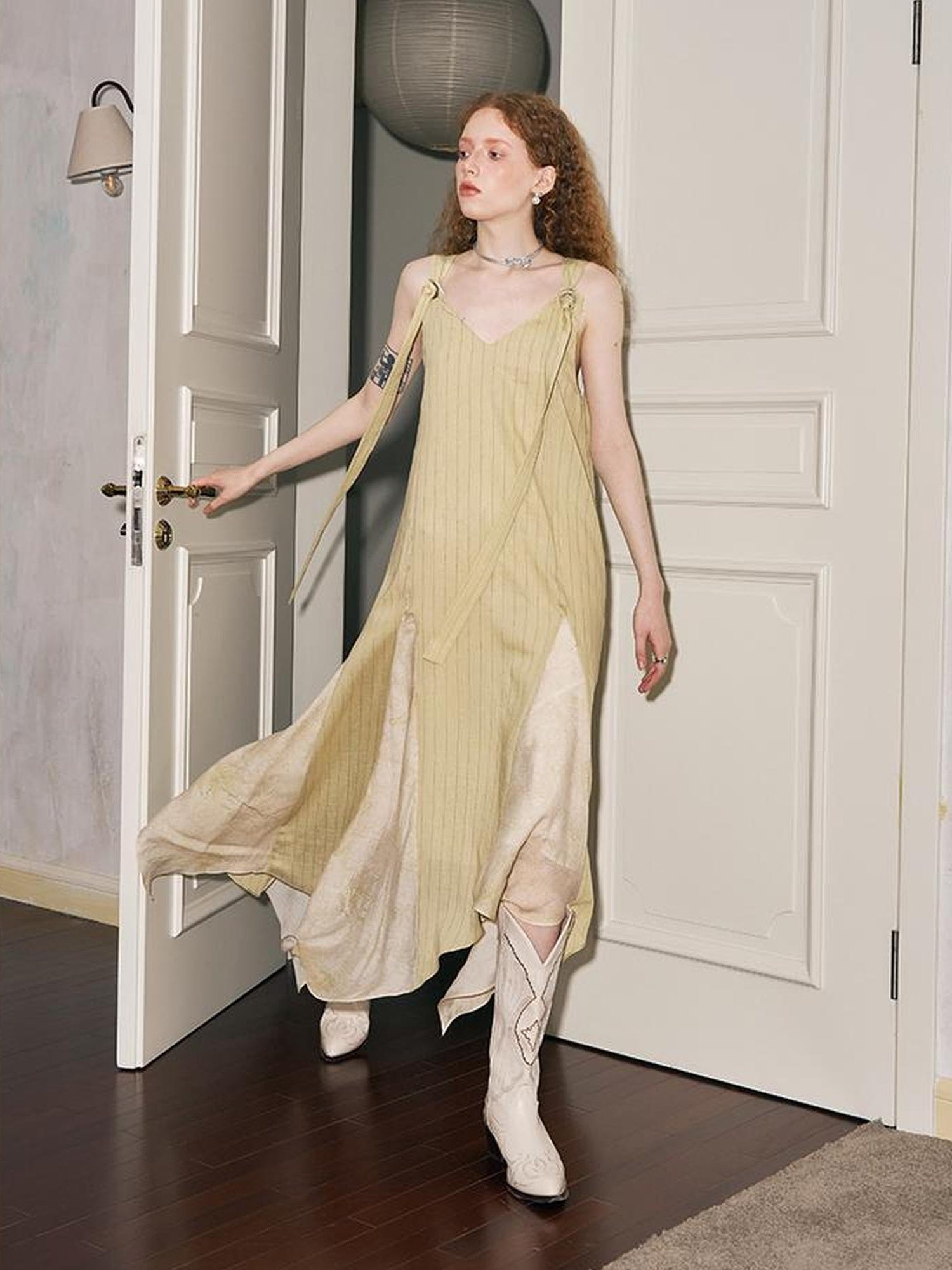 DIDDI MODA Vacation Style Yellow V Neck Asymmetrical Sleeveless Dress