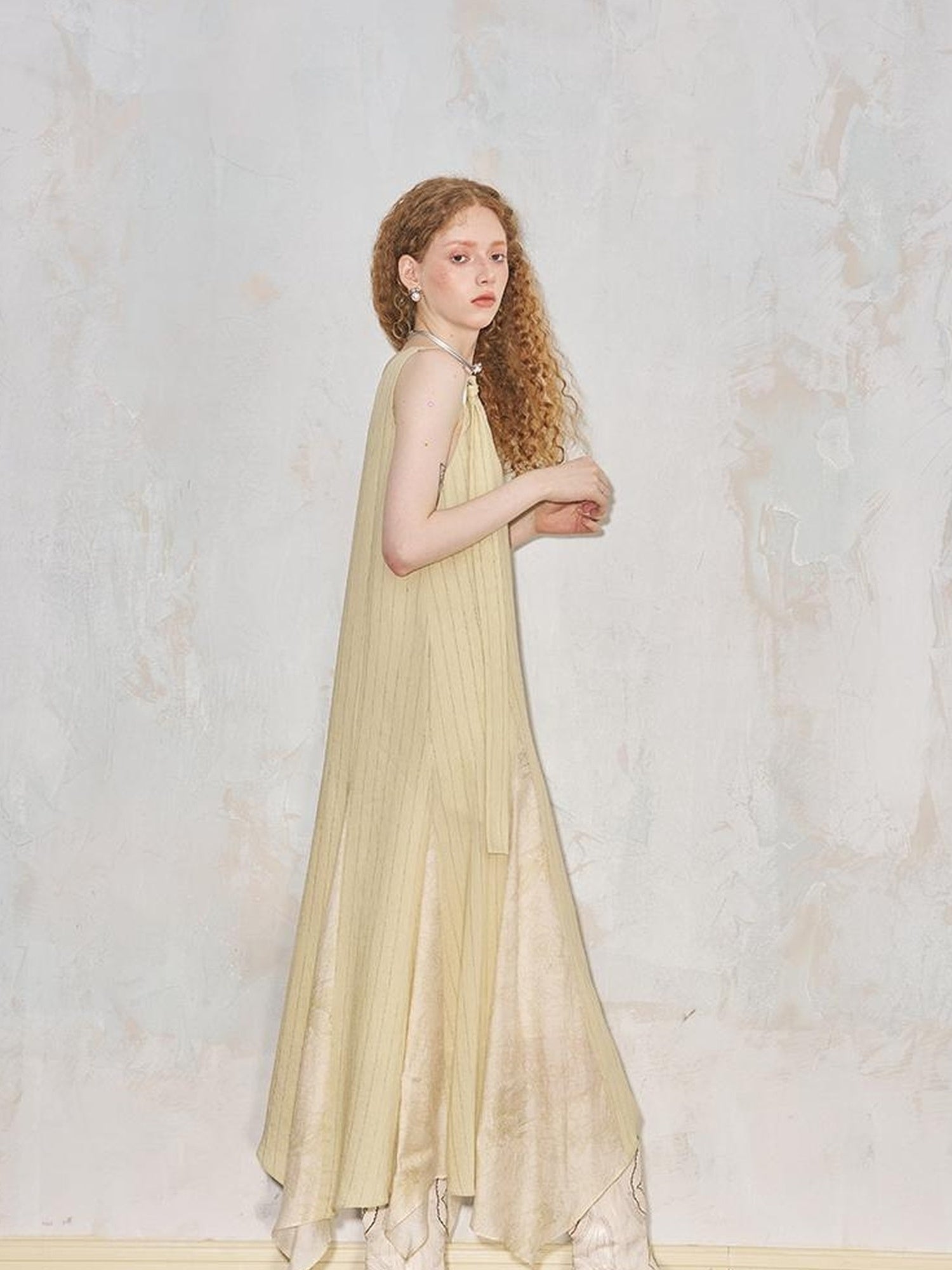 DIDDI MODA Vacation Style Yellow V Neck Asymmetrical Sleeveless Dress