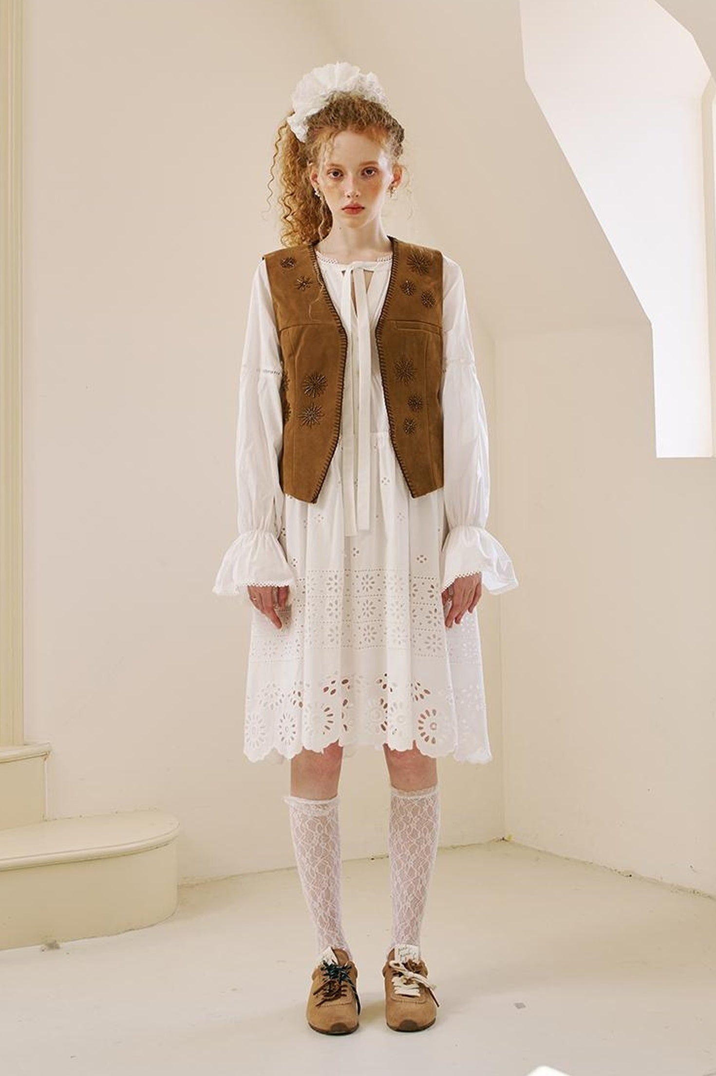 DIDDI MODA Vintage Beaded Pu Vest With Fur Collar