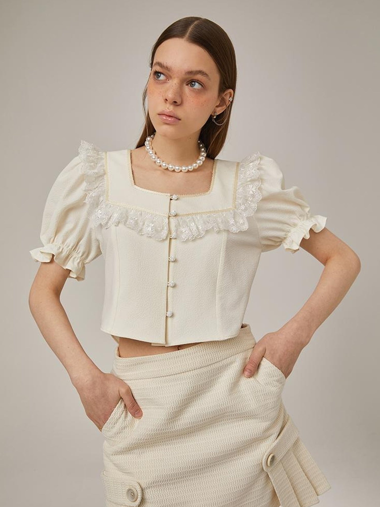 DIDDI MODA Vintage Bow Blouse Lace Crop Top Flared Shorts Set