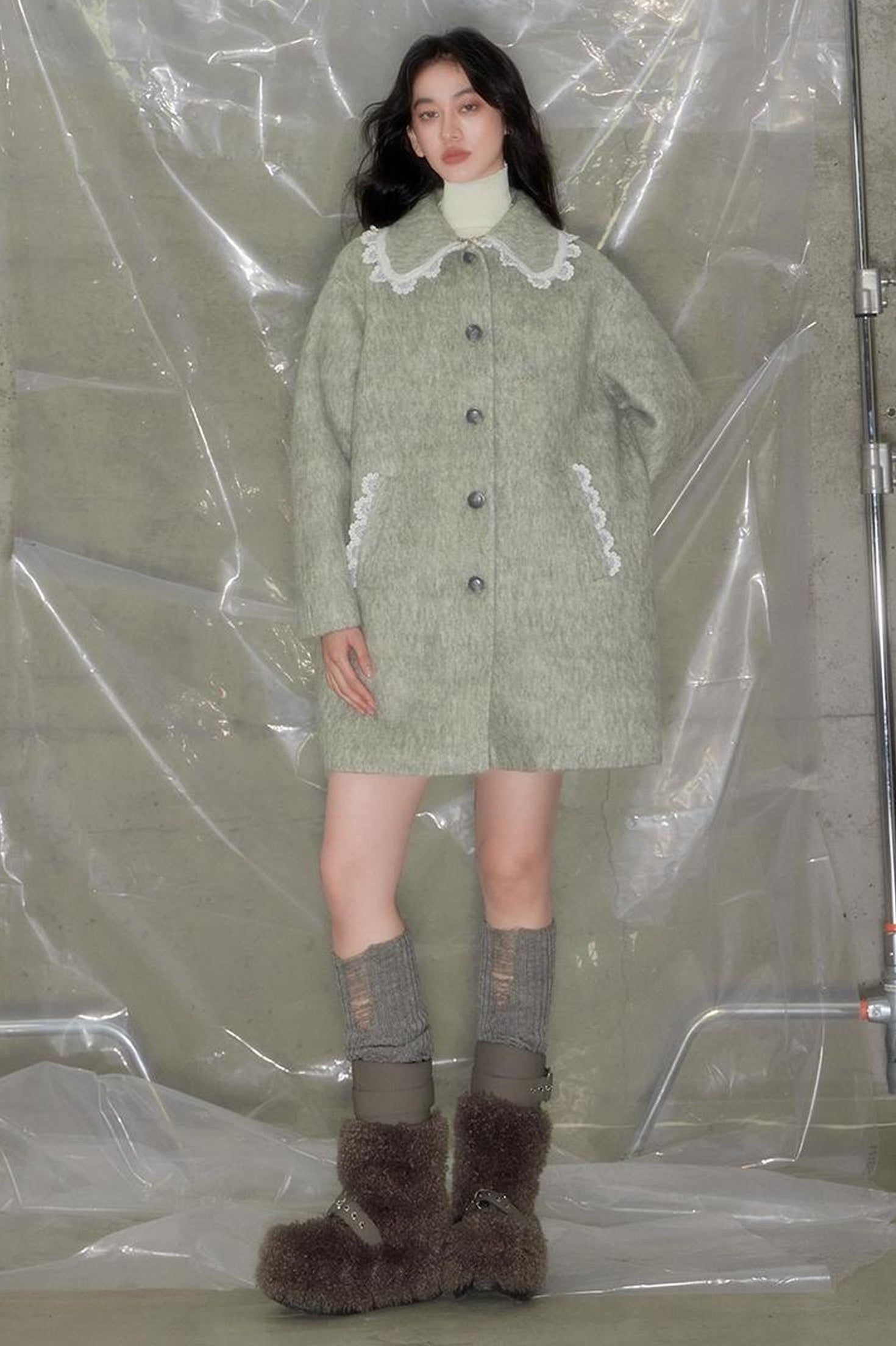 DIDDI MODA Vintage Crochet Lace Peacoat With Horn Buttons