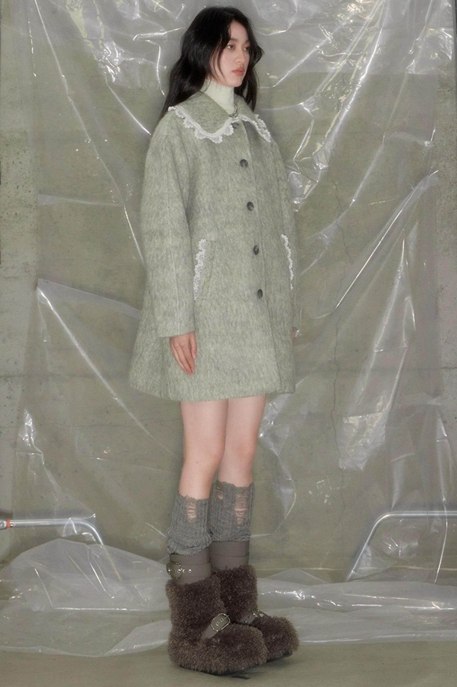 DIDDI MODA Vintage Crochet Lace Peacoat With Horn Buttons