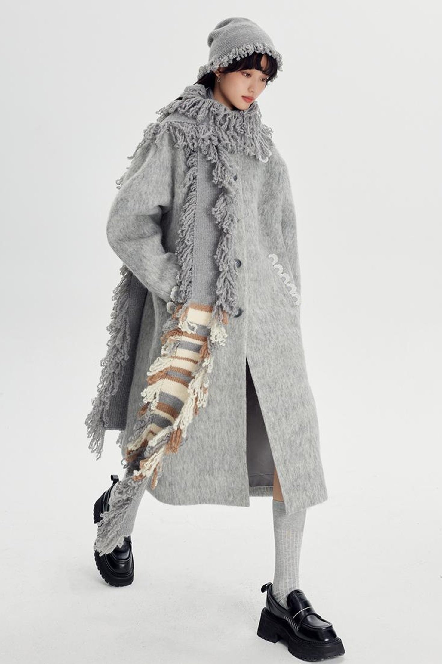 DIDDI MODA Vintage Crochet Lace Peacoat With Horn Buttons