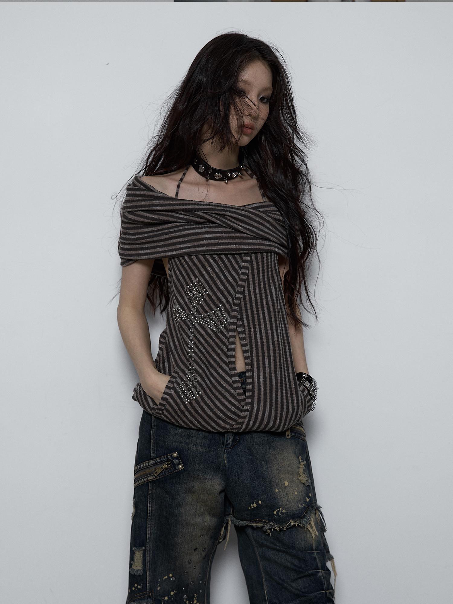 NO ROMANCE Vintage Distressed Off-Shoulder Hooded Backless Top