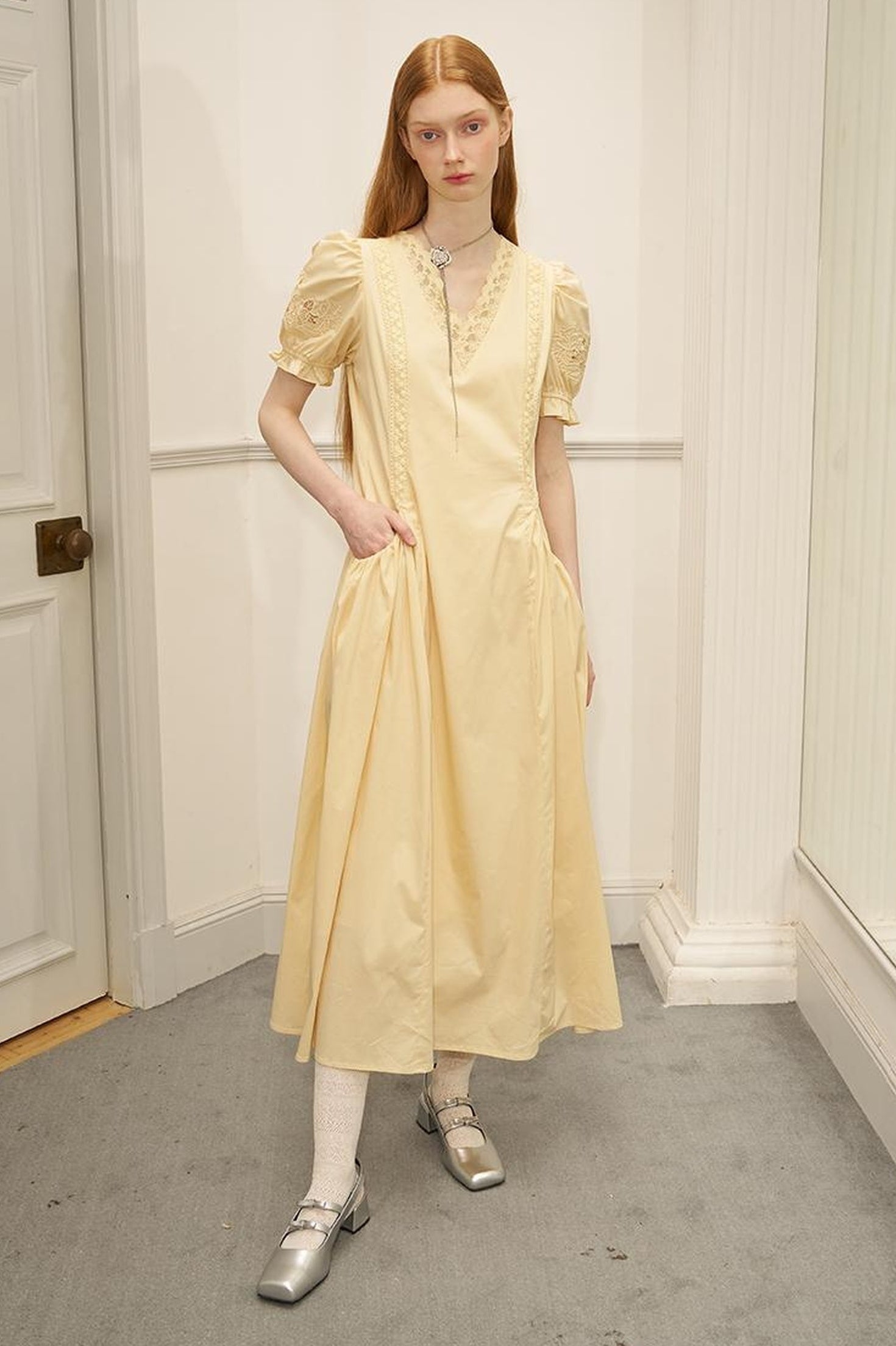 DIDDI MODA Vintage French Puff Sleeve Lace Trim Embroidered Maxi Dress