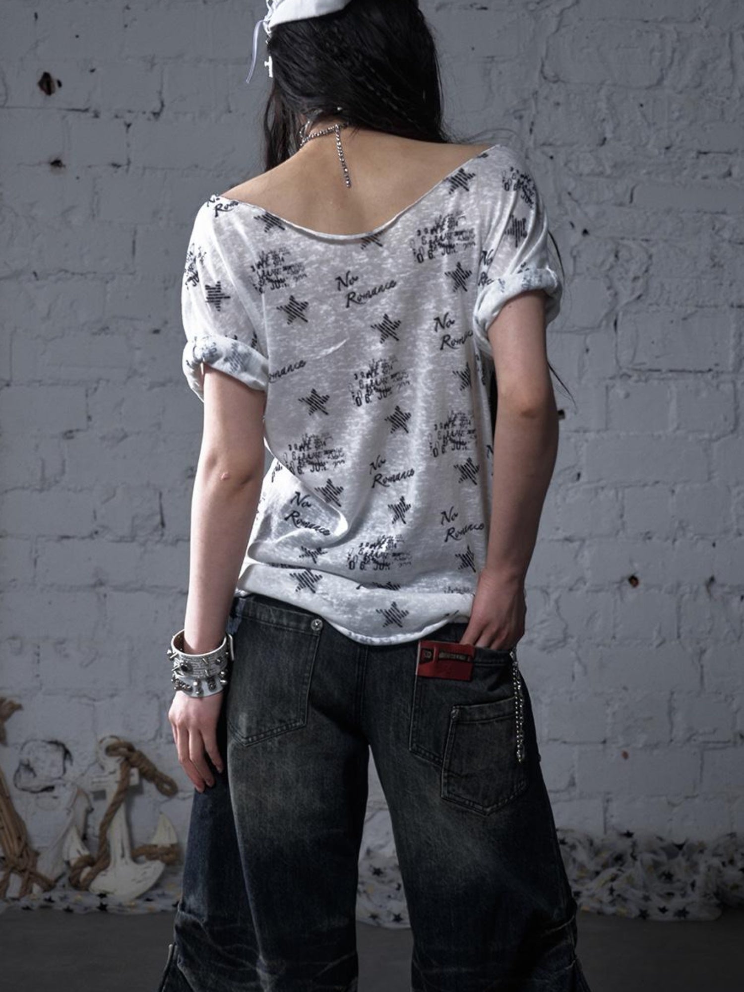 NO ROMANCE Vintage Navy Distressed Print Oversized Crewneck T-Shirt