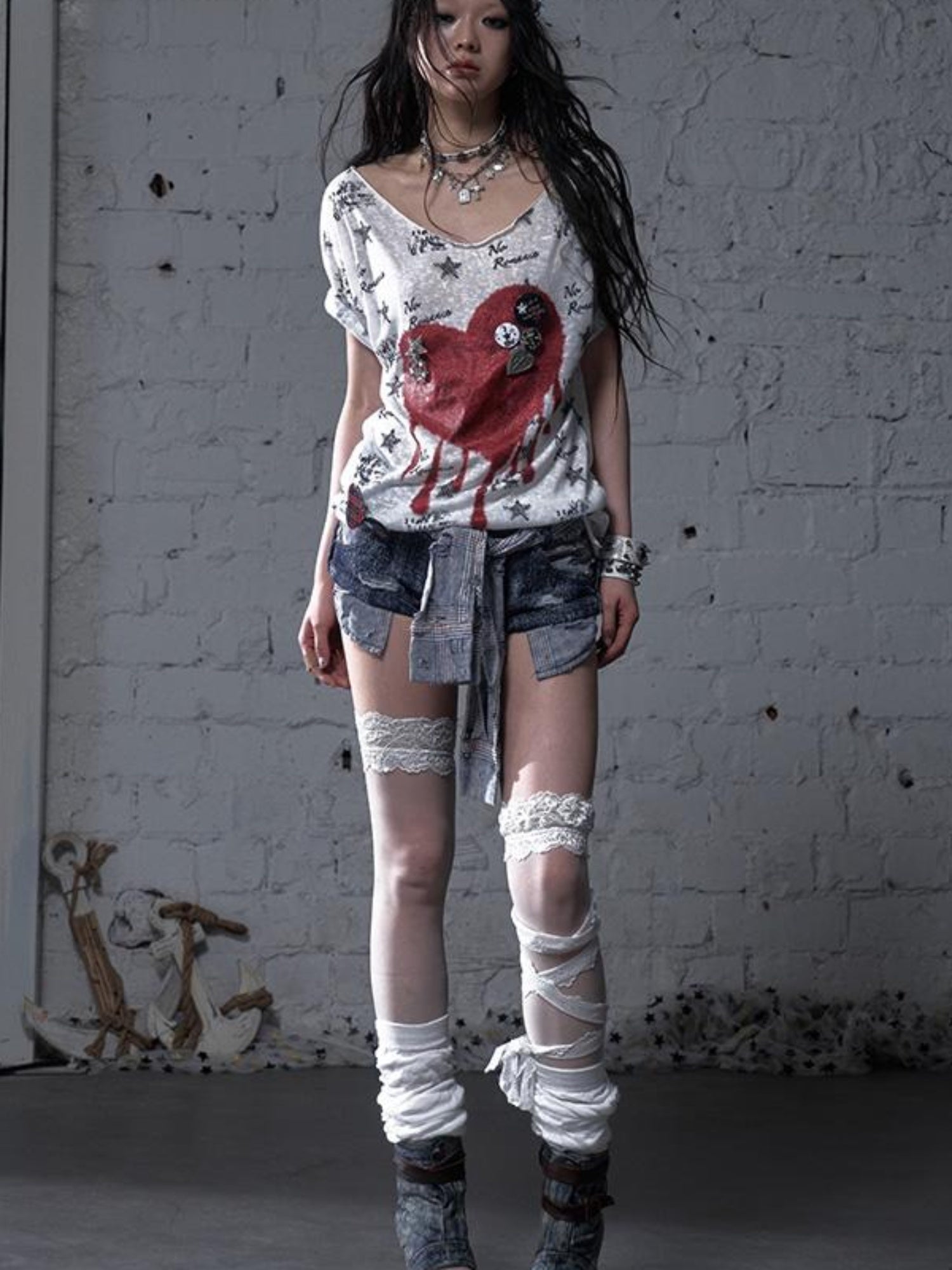 NO ROMANCE Vintage Navy Distressed Print Oversized Crewneck T-Shirt