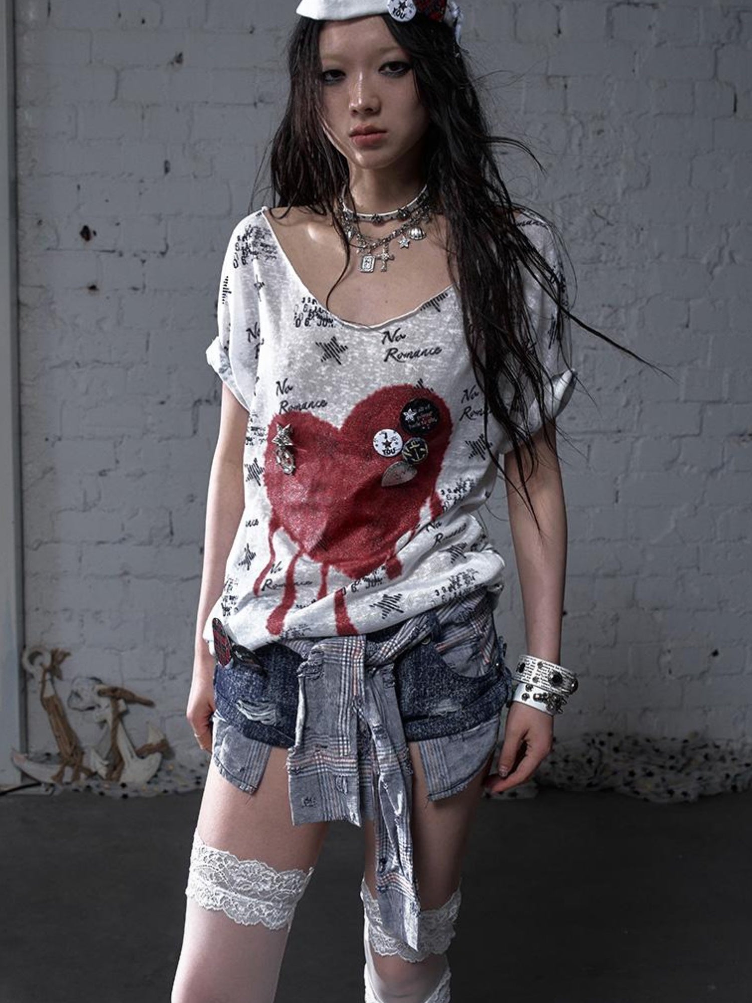 NO ROMANCE Vintage Navy Distressed Print Oversized Crewneck T-Shirt