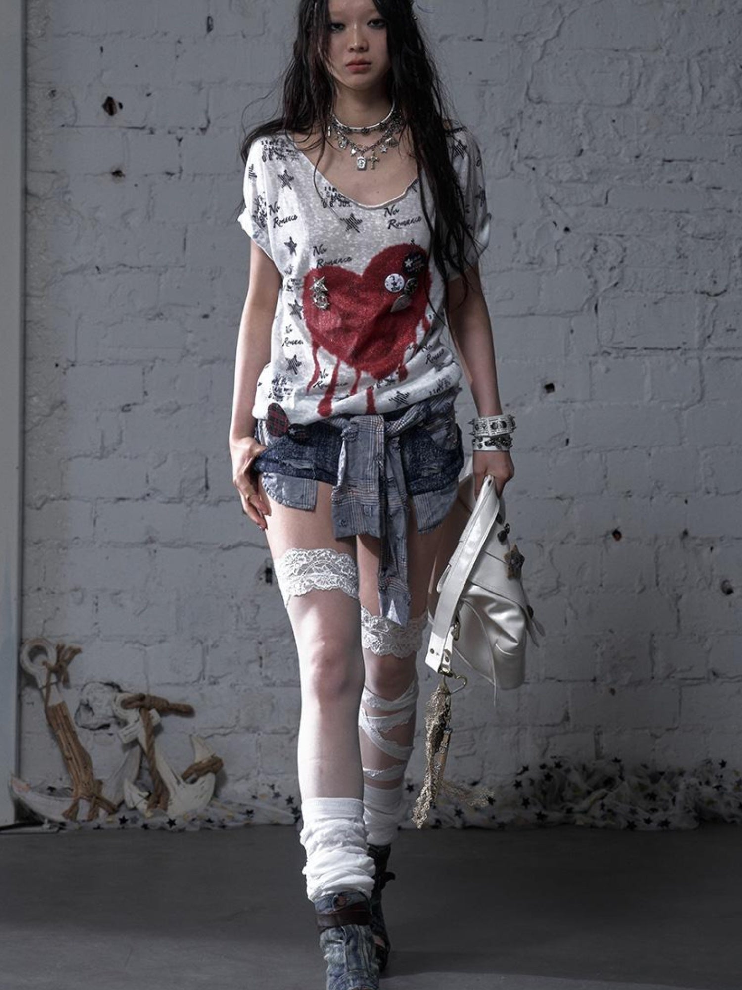 NO ROMANCE Vintage Navy Distressed Print Oversized Crewneck T-Shirt