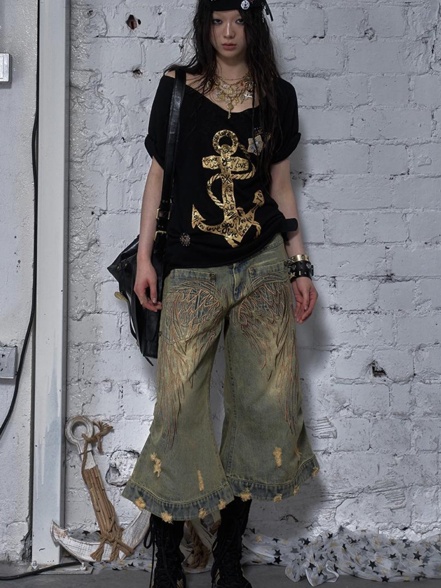 NO ROMANCE Vintage Navy Distressed Print Oversized Crewneck T-Shirt