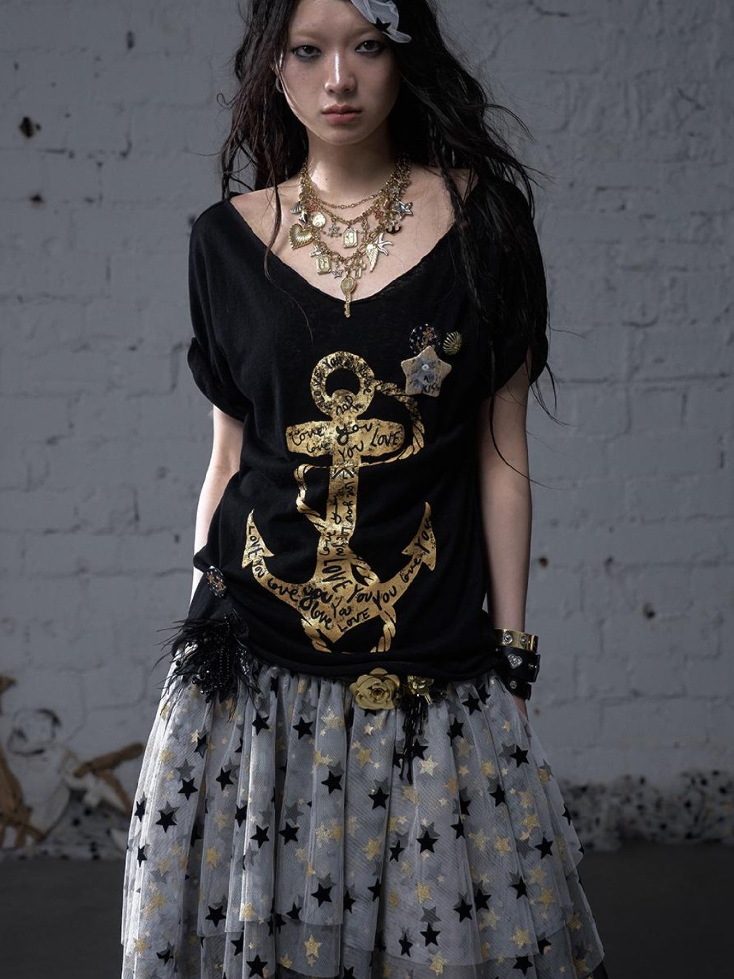 NO ROMANCE Vintage Navy Distressed Print Oversized Crewneck T-Shirt