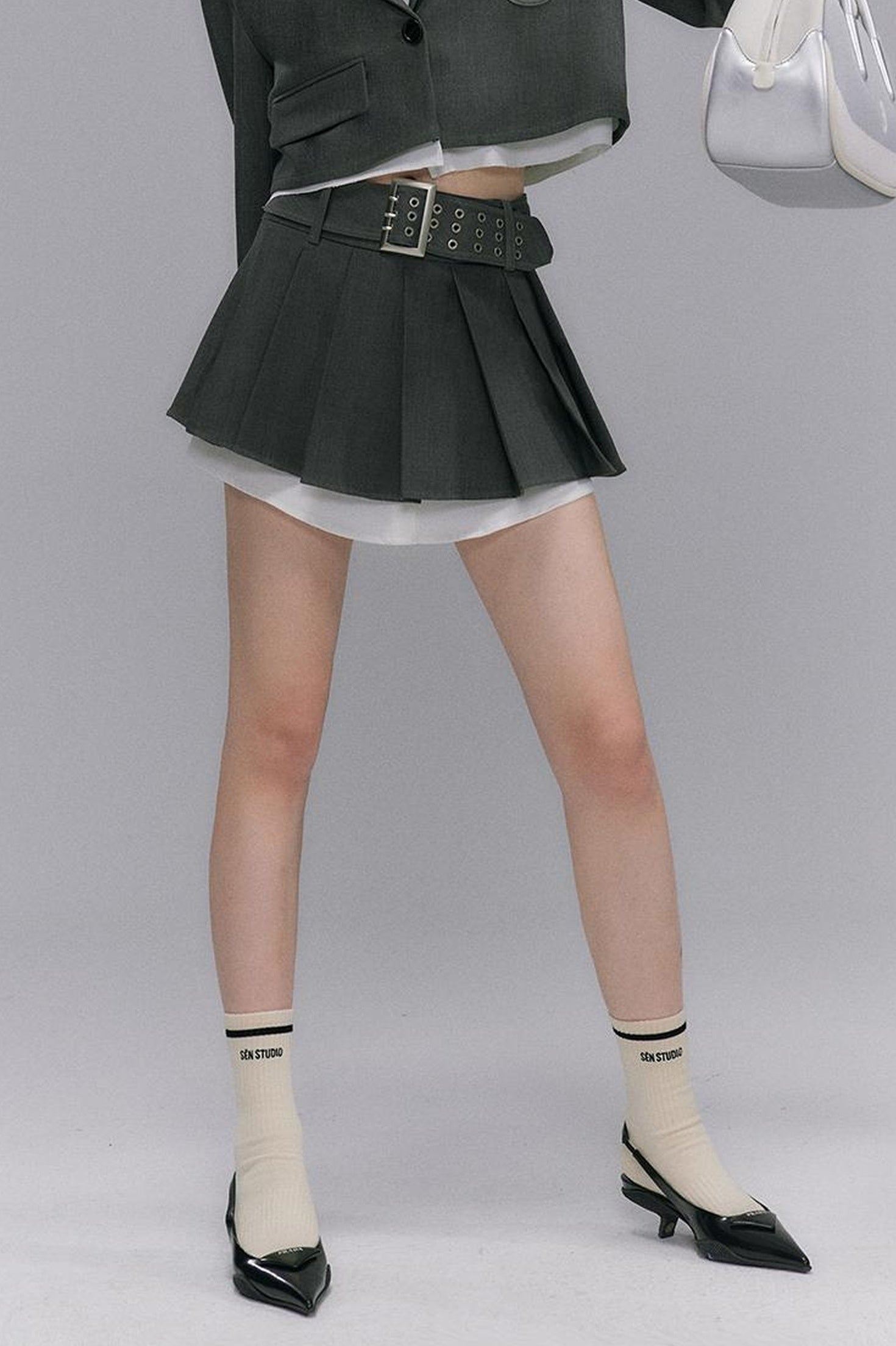 Vintage Pleated A Line Skirt With Shirt Hem