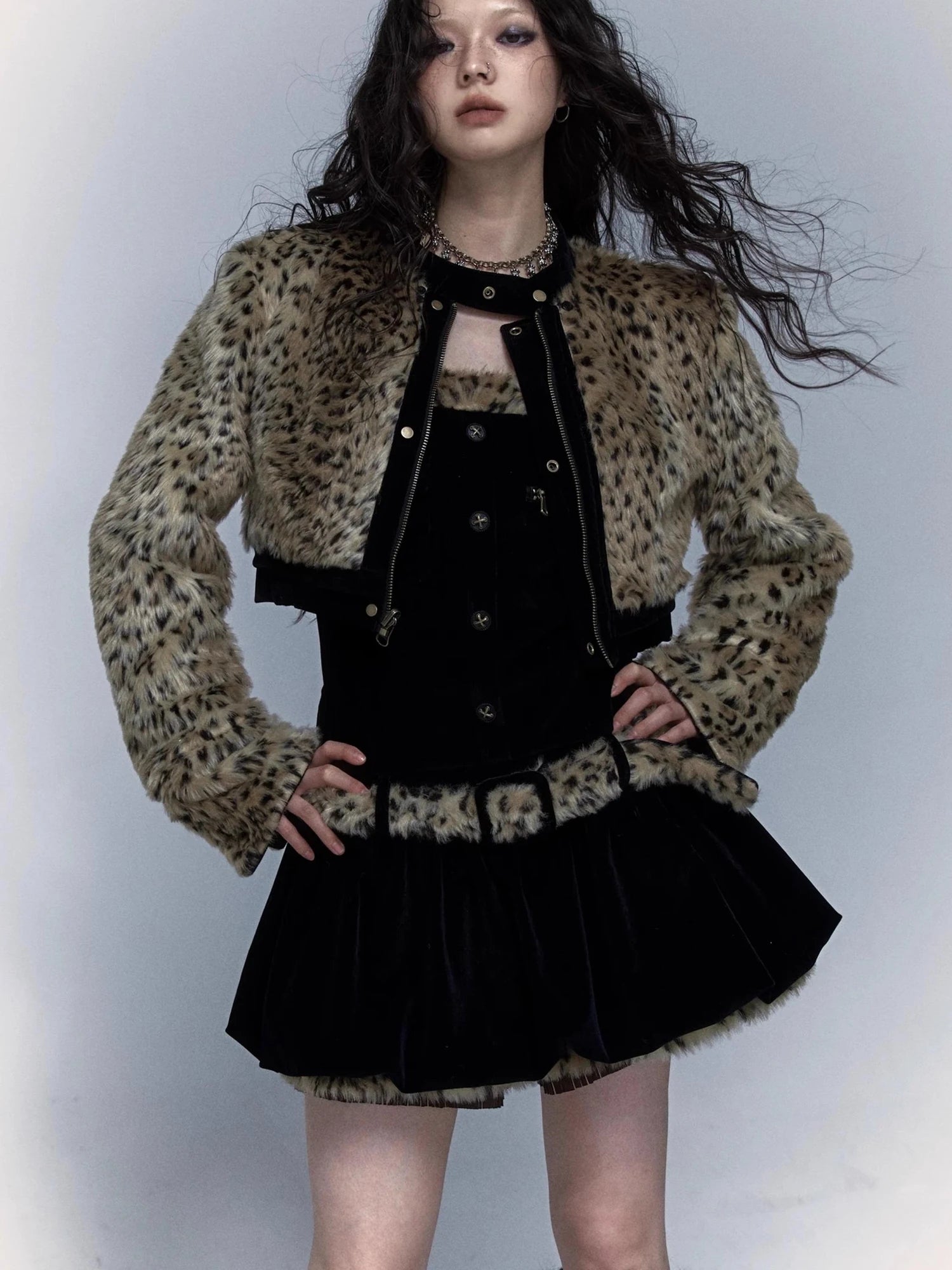 Vintage Punk Detachable Short Jacket With Leopard Fur Coat
