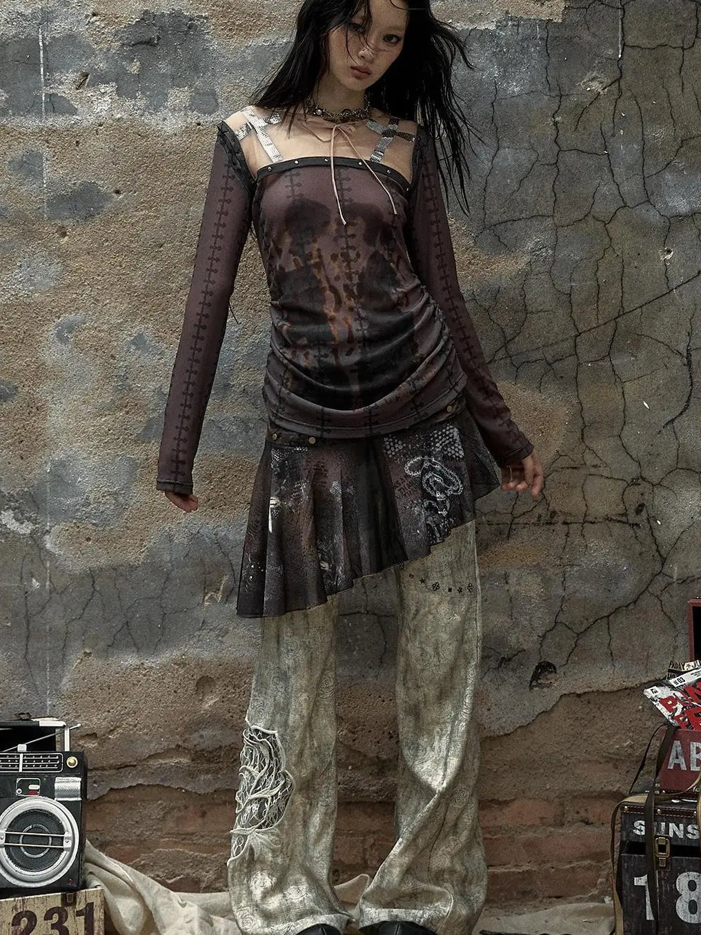 Vintage Punk Distressed Embroidered Rose Flared Pants Low-Rise Jeans