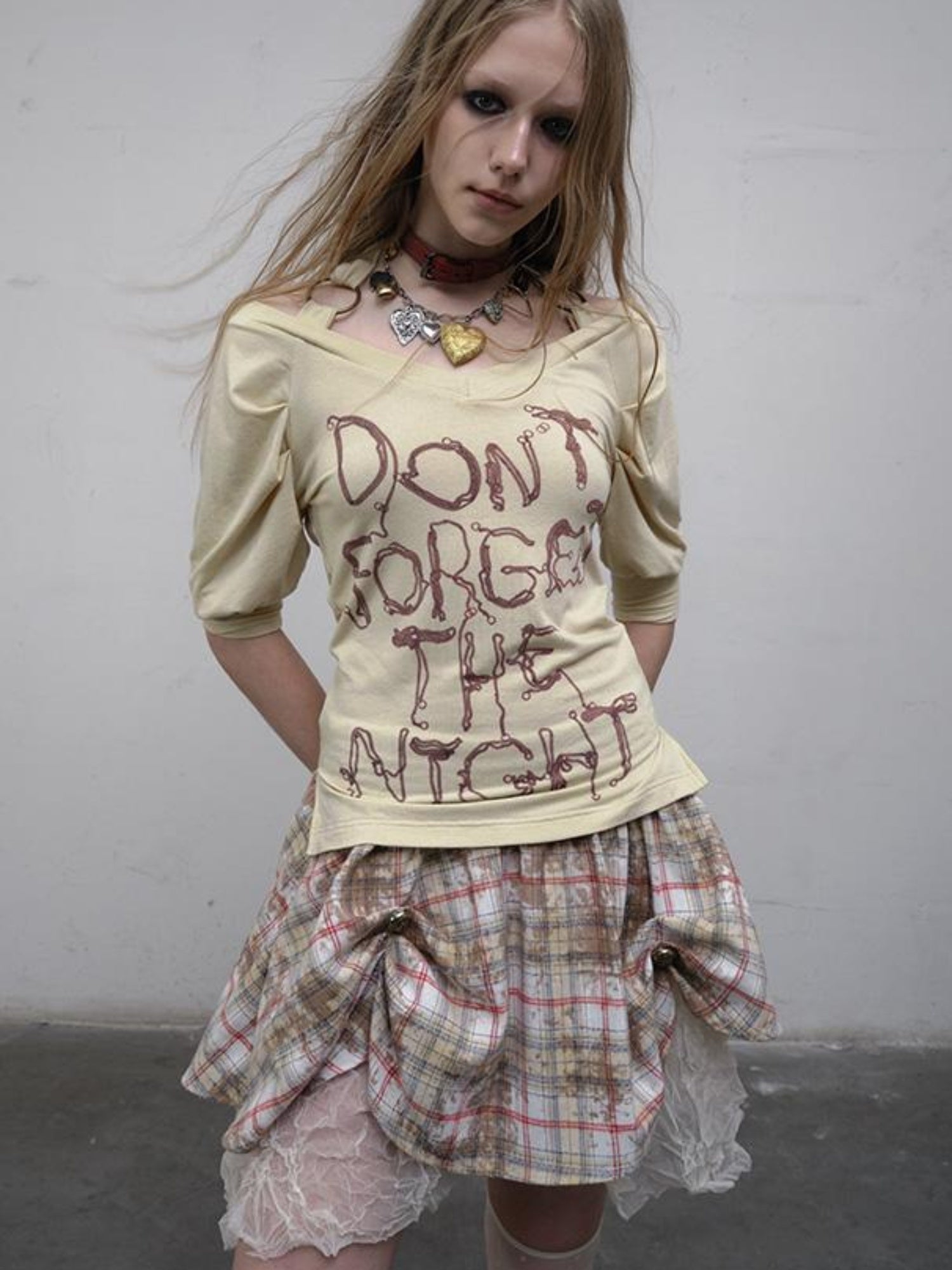 NO ROMANCE Vintage Punk Off-Shoulder Puff Sleeve Stretch Knit T-Shirt