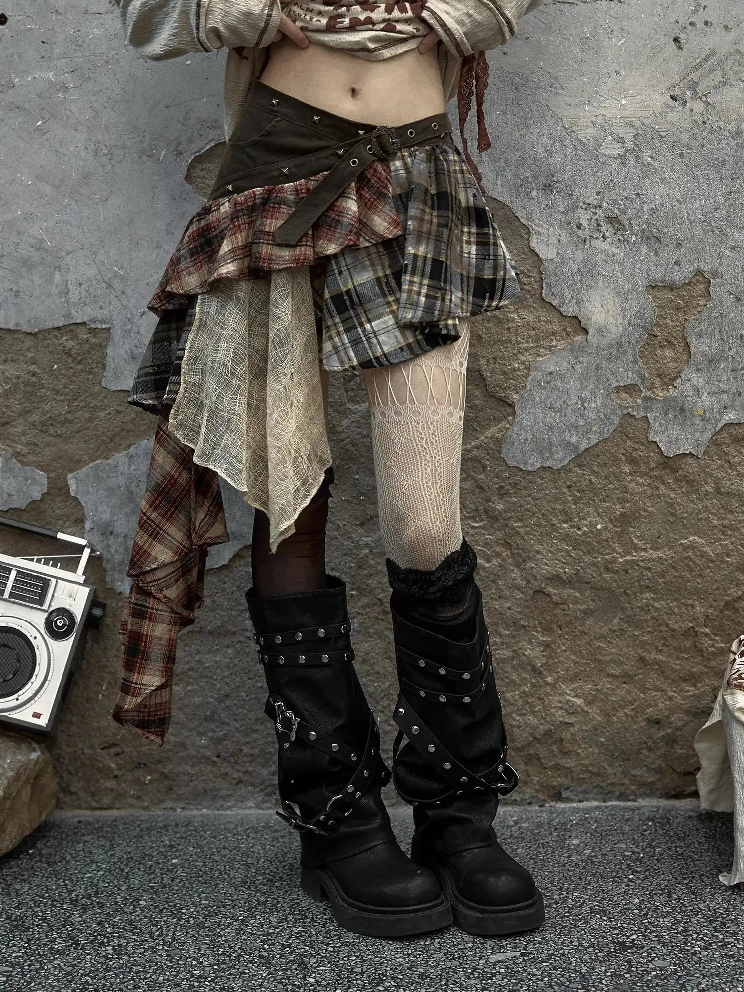 Vintage Punk Plaid Asymmetrical Skirt Women Street Style