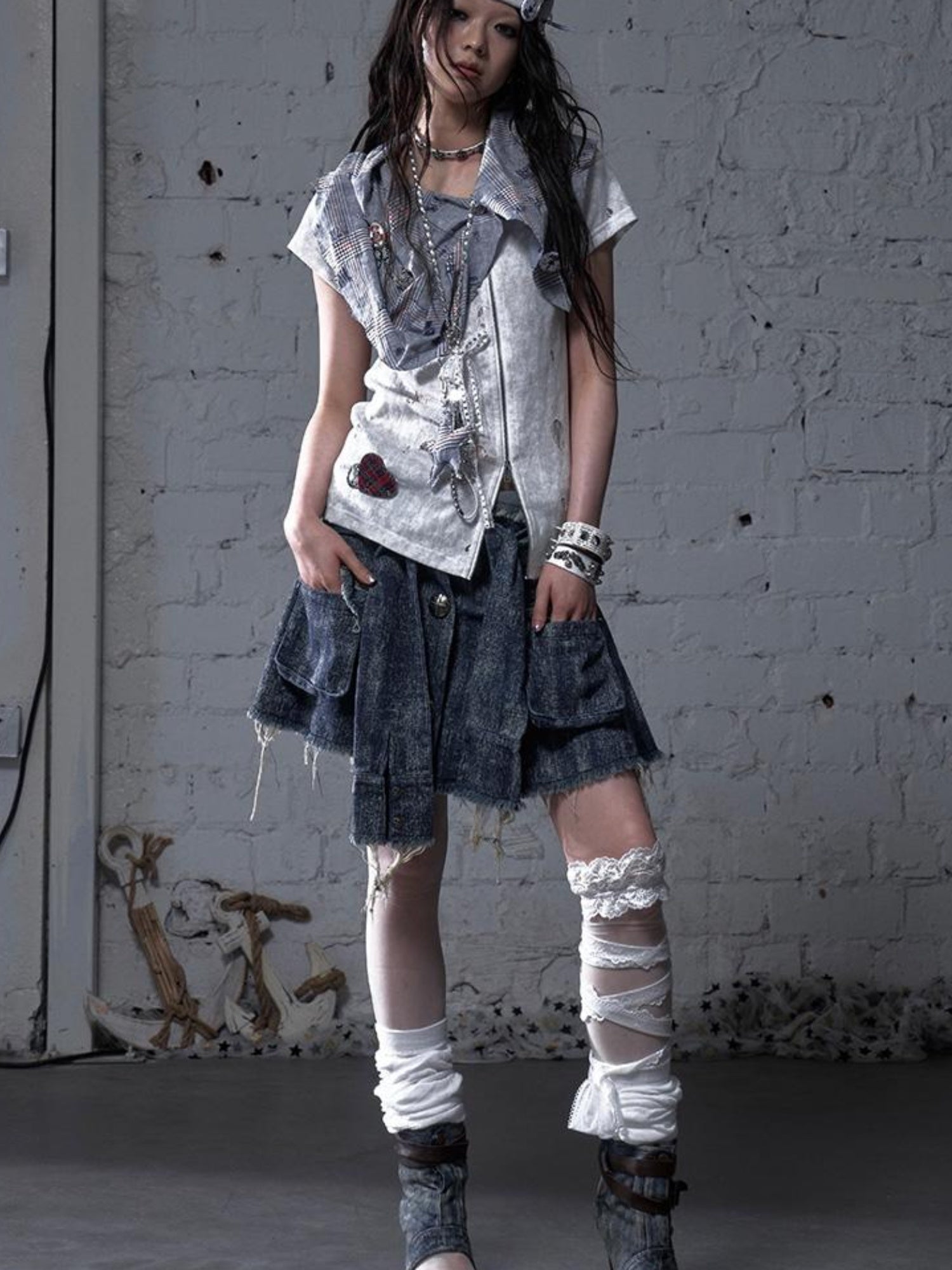 NO ROMANCE Vintage Punk Plaid Patchwork Neckline Distressed T-Shirt