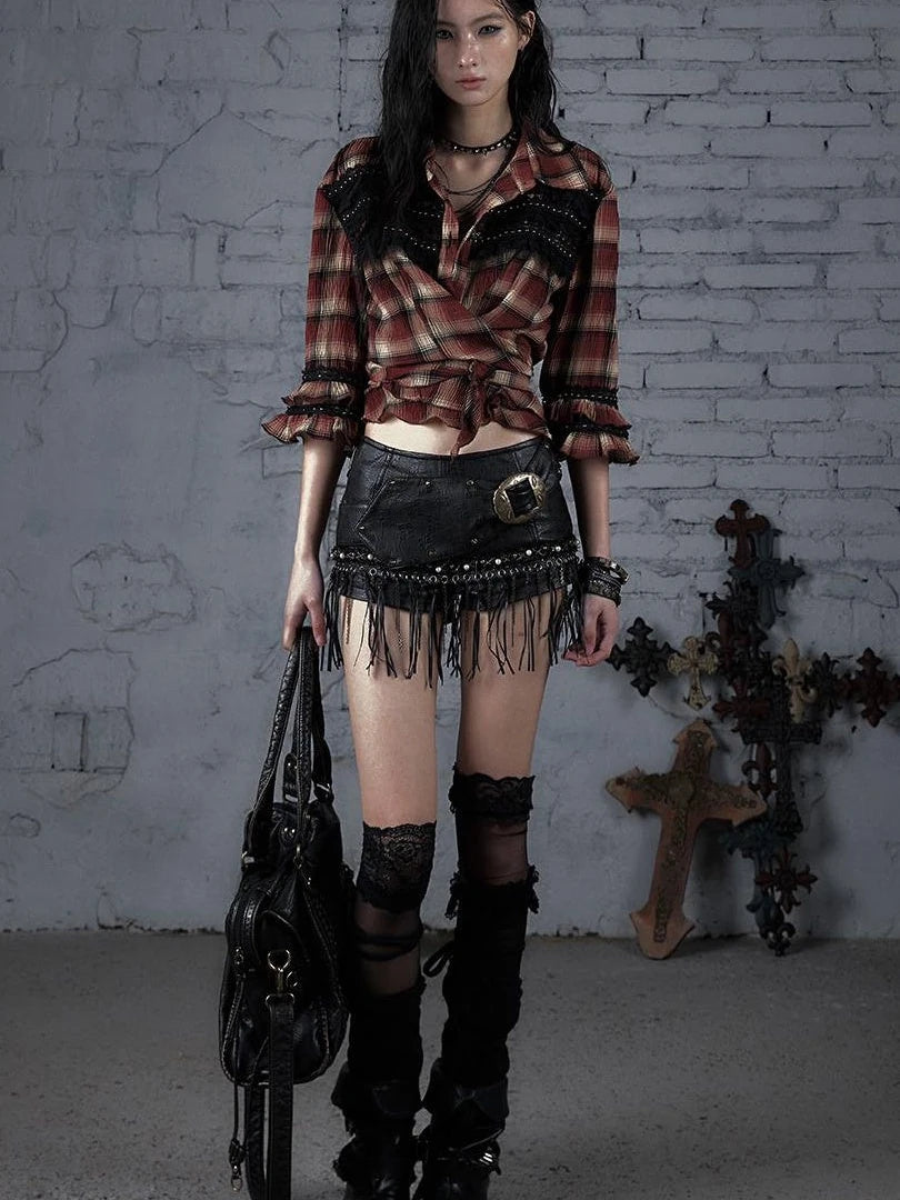 Vintage Punk Rock Studded Chain Skinny Leather Shorts