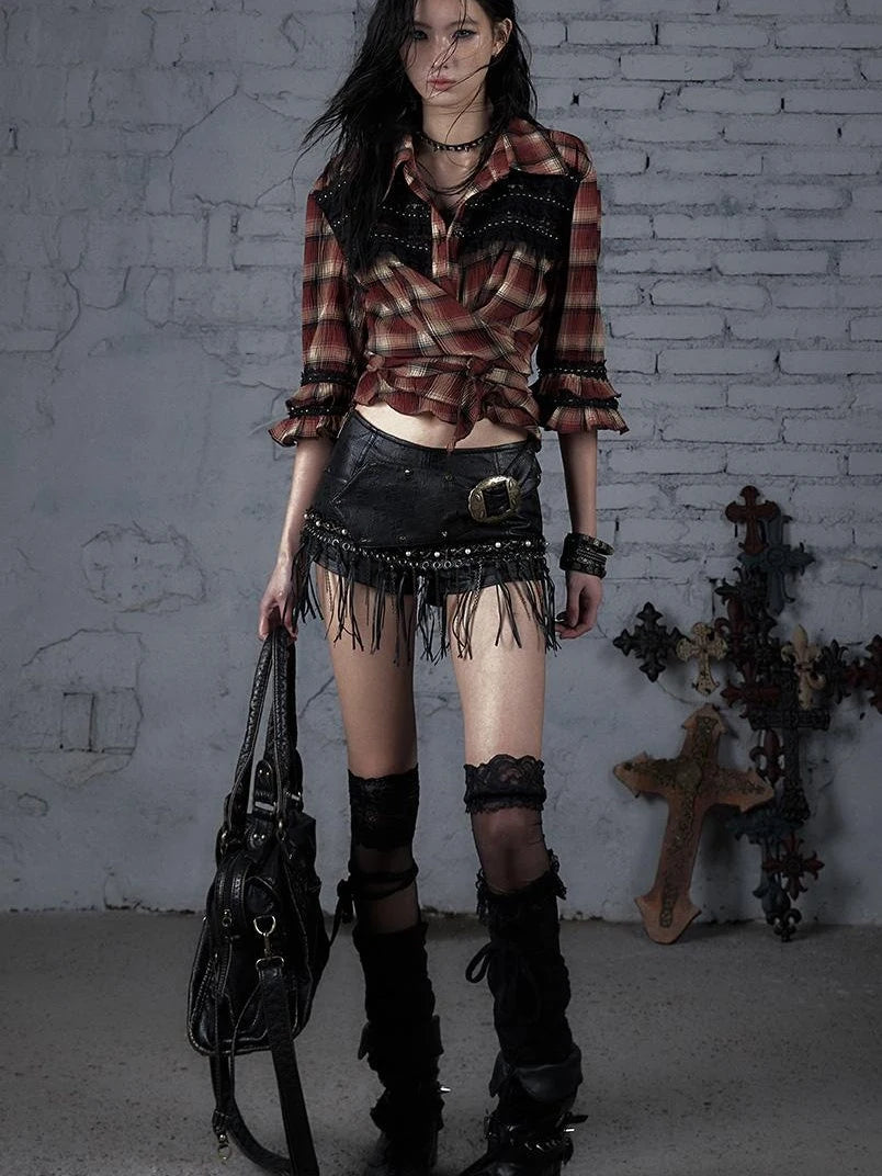 Vintage Punk Rock Studded Chain Skinny Leather Shorts