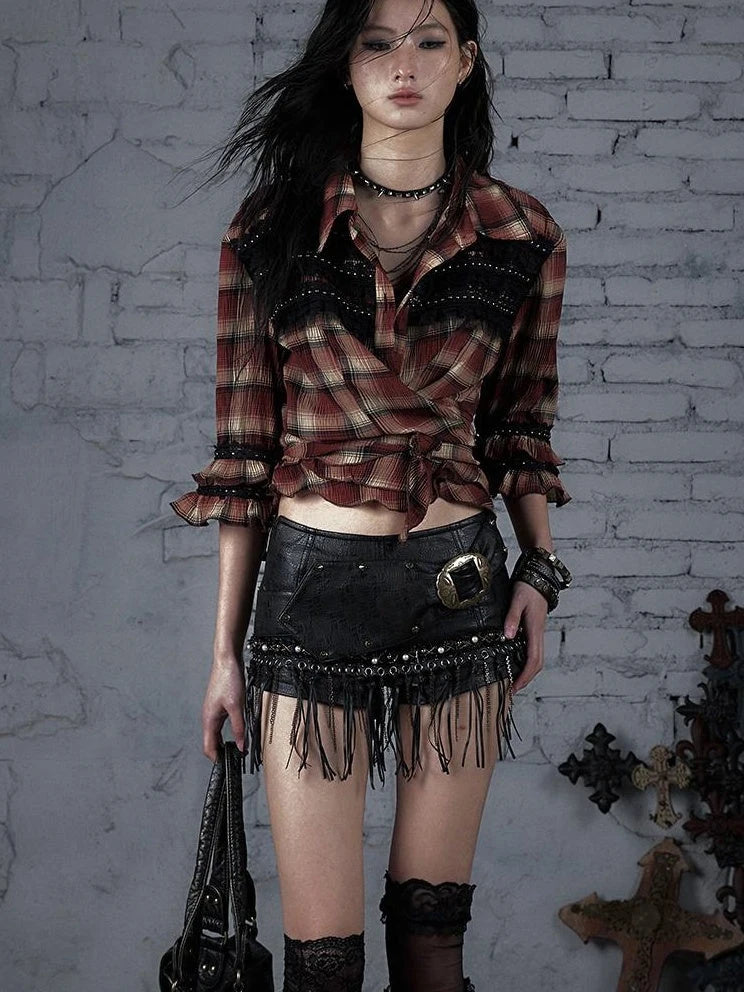 Vintage Punk Rock Studded Chain Skinny Leather Shorts
