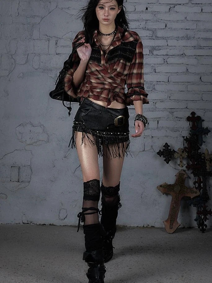 Vintage Punk Rock Studded Chain Skinny Leather Shorts