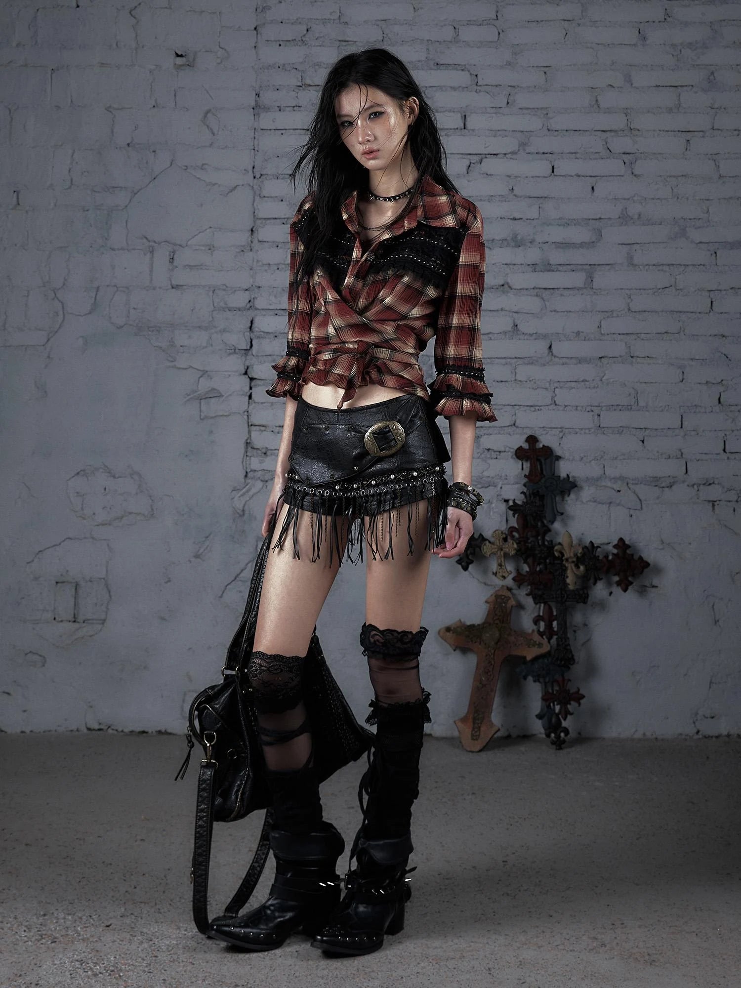 Vintage Punk Rock Studded Chain Skinny Leather Shorts