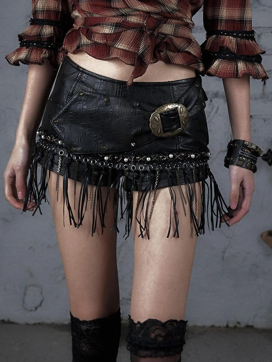 Vintage Punk Rock Studded Chain Skinny Leather Shorts