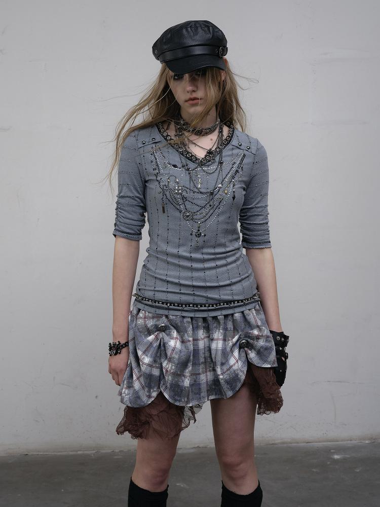 NO ROMANCE禁忌浪漫 Vintage Punk Royal V-Neck T-Shirt With Detachable Apron