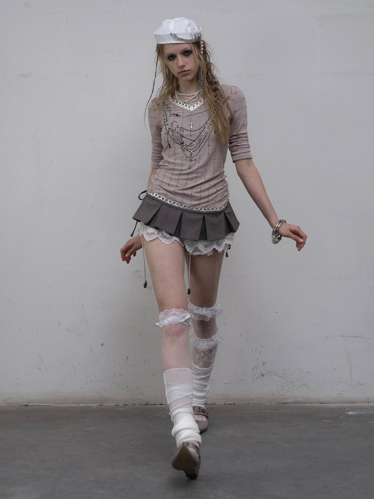 NO ROMANCE禁忌浪漫 Vintage Punk Royal V-Neck T-Shirt With Detachable Apron