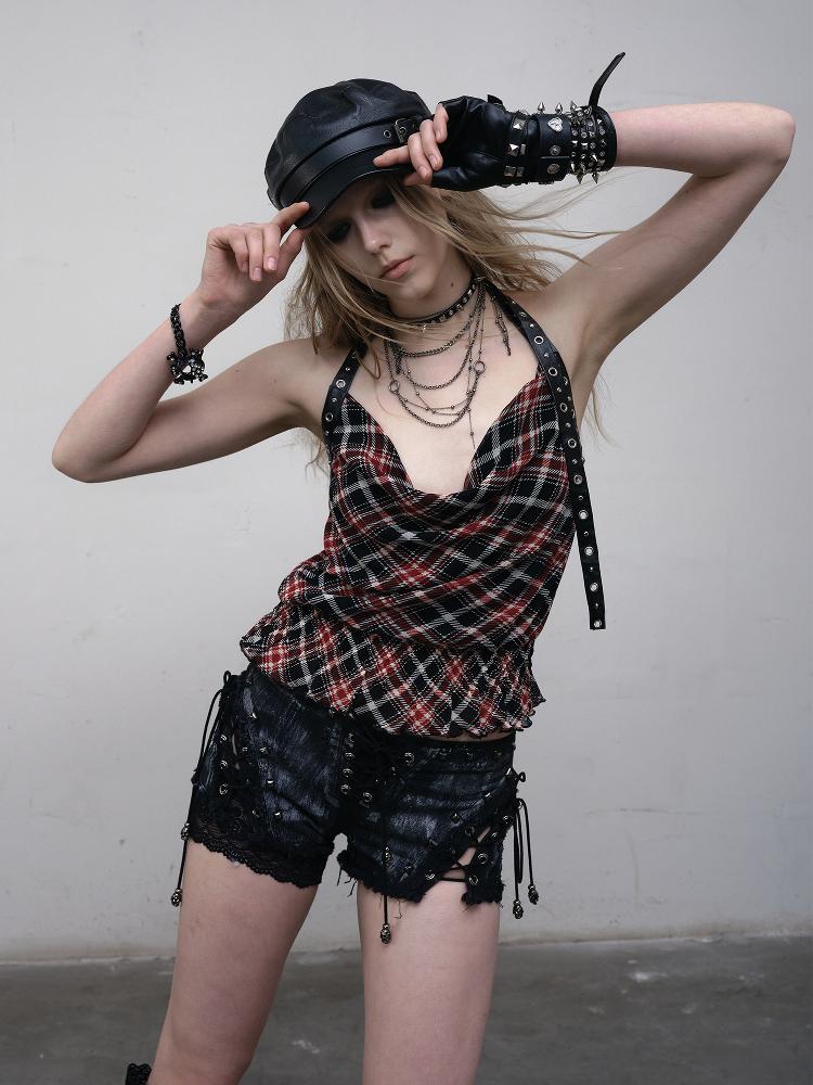 NO ROMANCE Vintage Punk Street Grunge Distressed Low-Rise Shorts