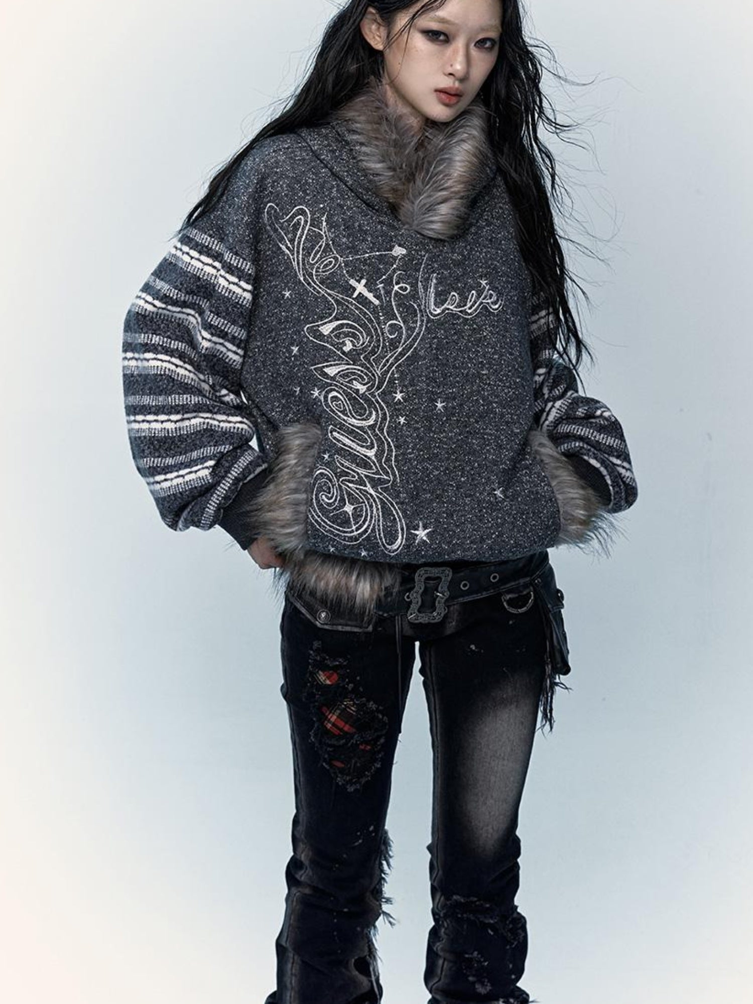 NO ROMANCE Vintage Shibuya Y2K Hoodie Women Loose Fleece Embroidered Pullover