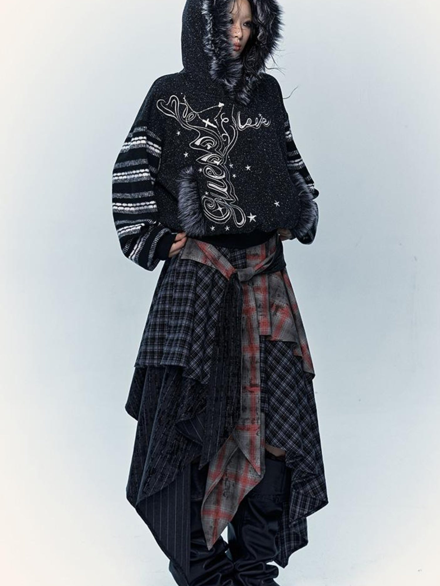 NO ROMANCE Vintage Shibuya Y2K Hoodie Women Loose Fleece Embroidered Pullover