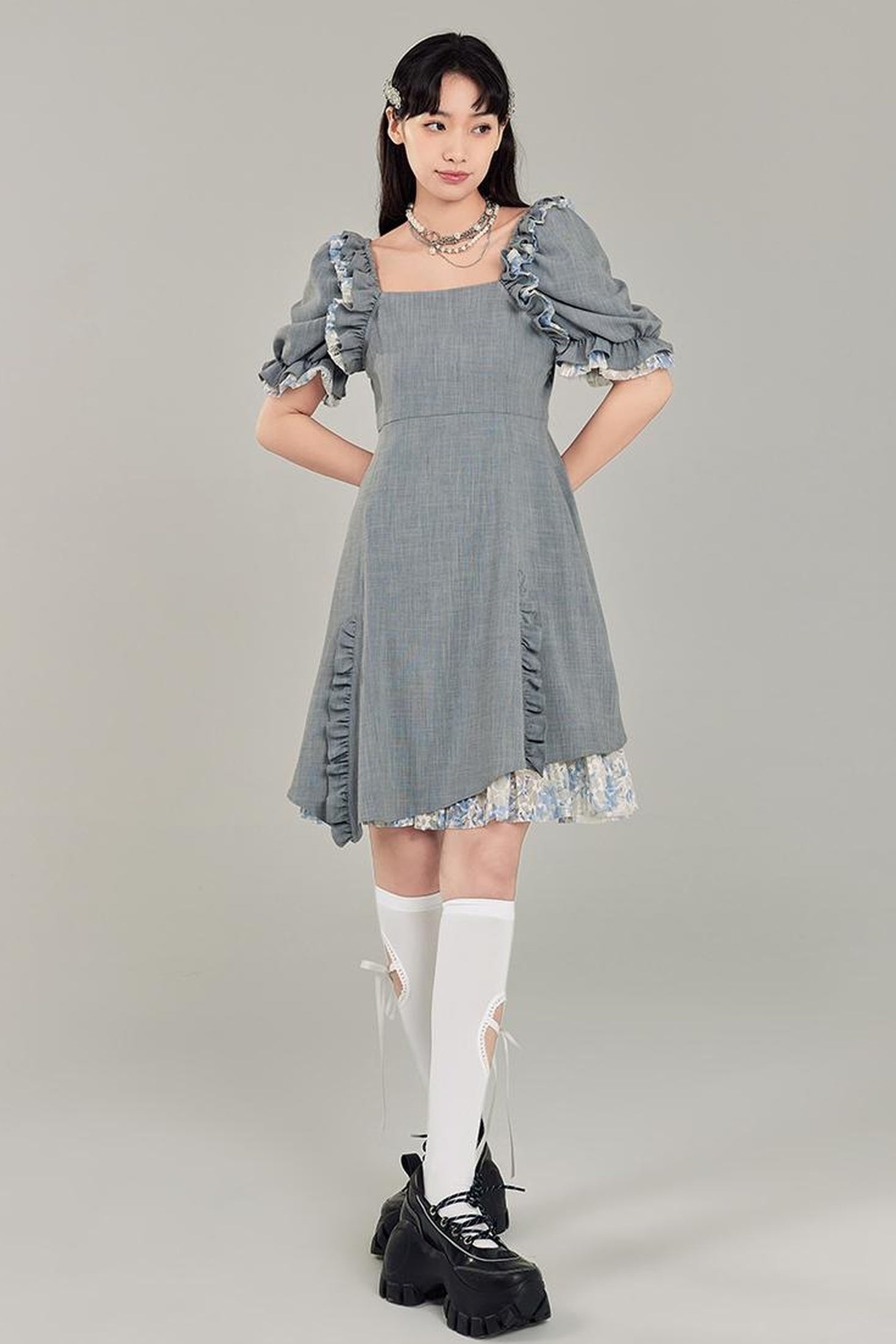 DIDDI MODA Vintage Square Neck Bubble Sleeve Dress With Ruffled Hem