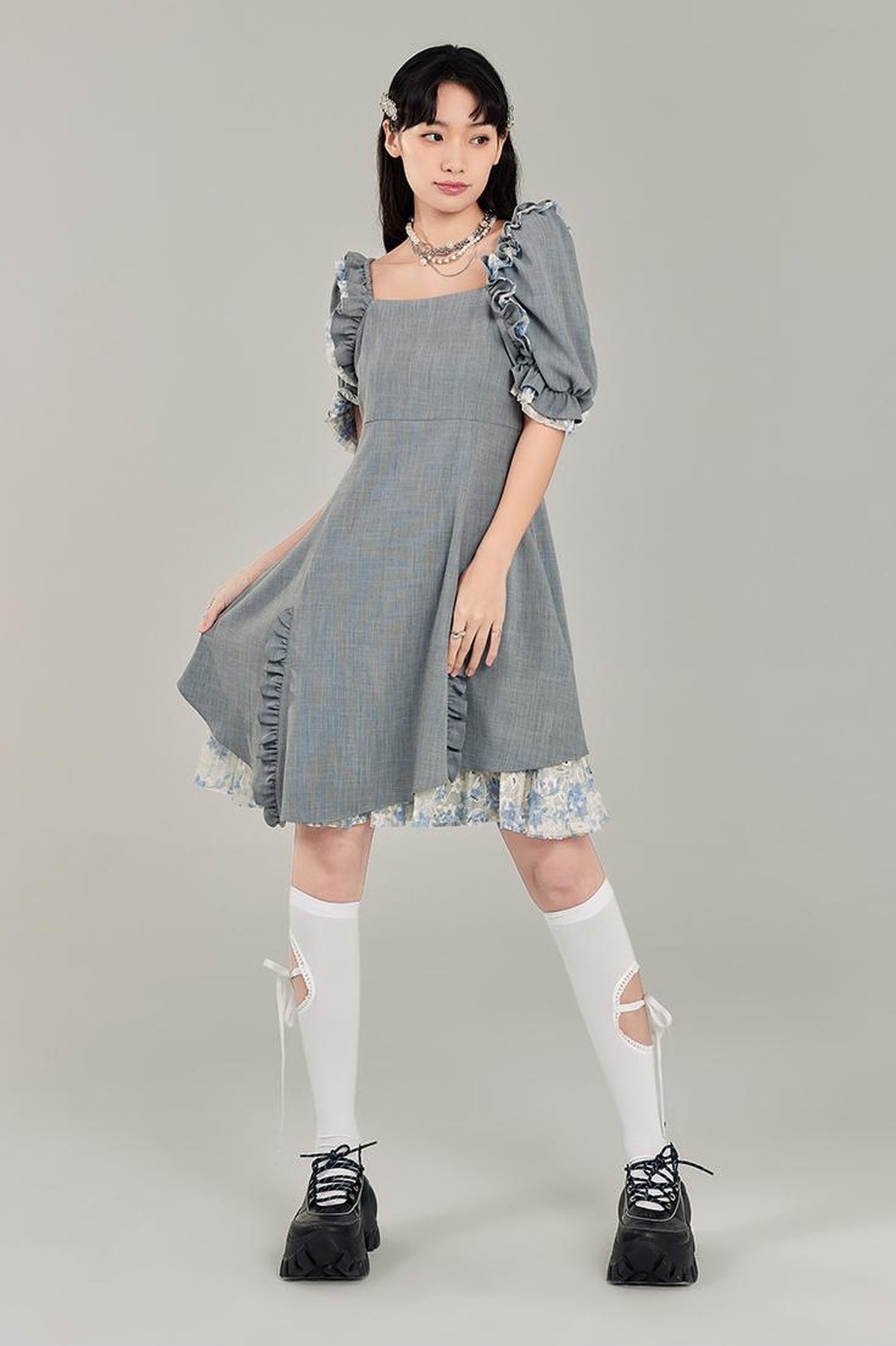 DIDDI MODA Vintage Square Neck Bubble Sleeve Dress With Ruffled Hem