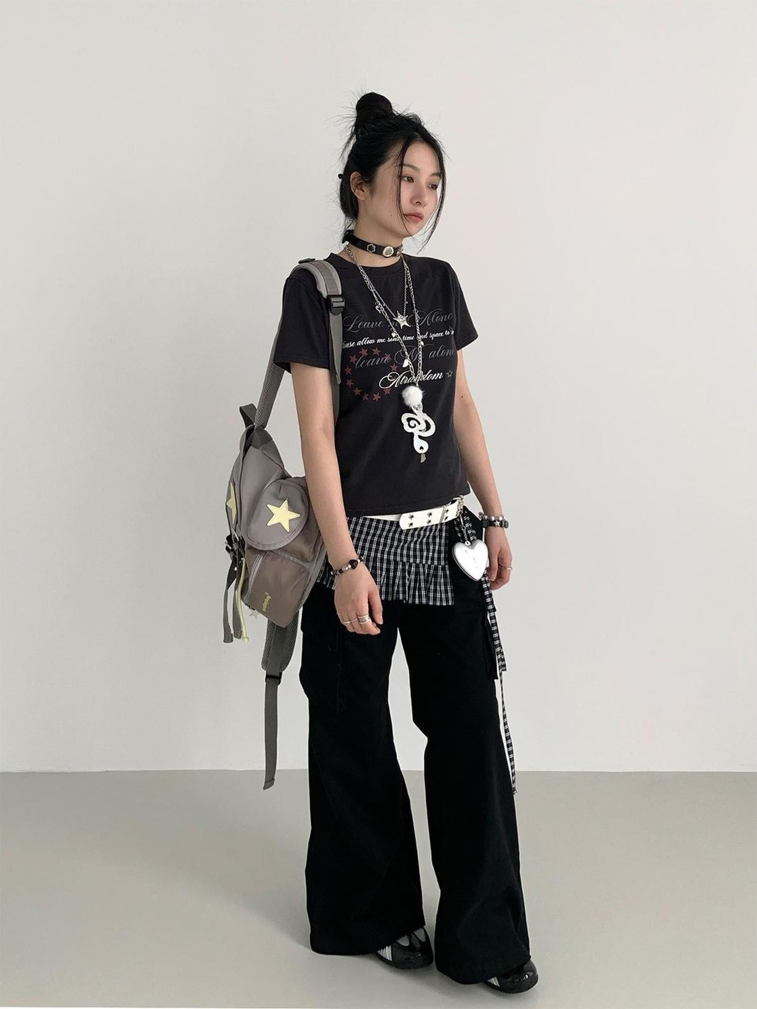 atrandom Vintage Washed Cargo Flare Low-Rise Wide Leg Pants